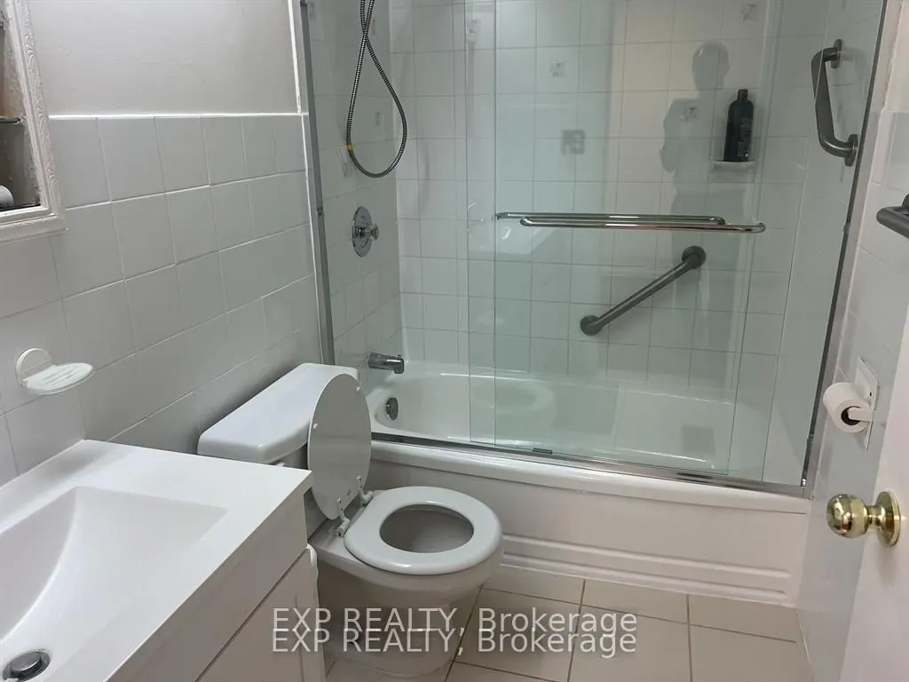 39 Lexington Avenue, #57