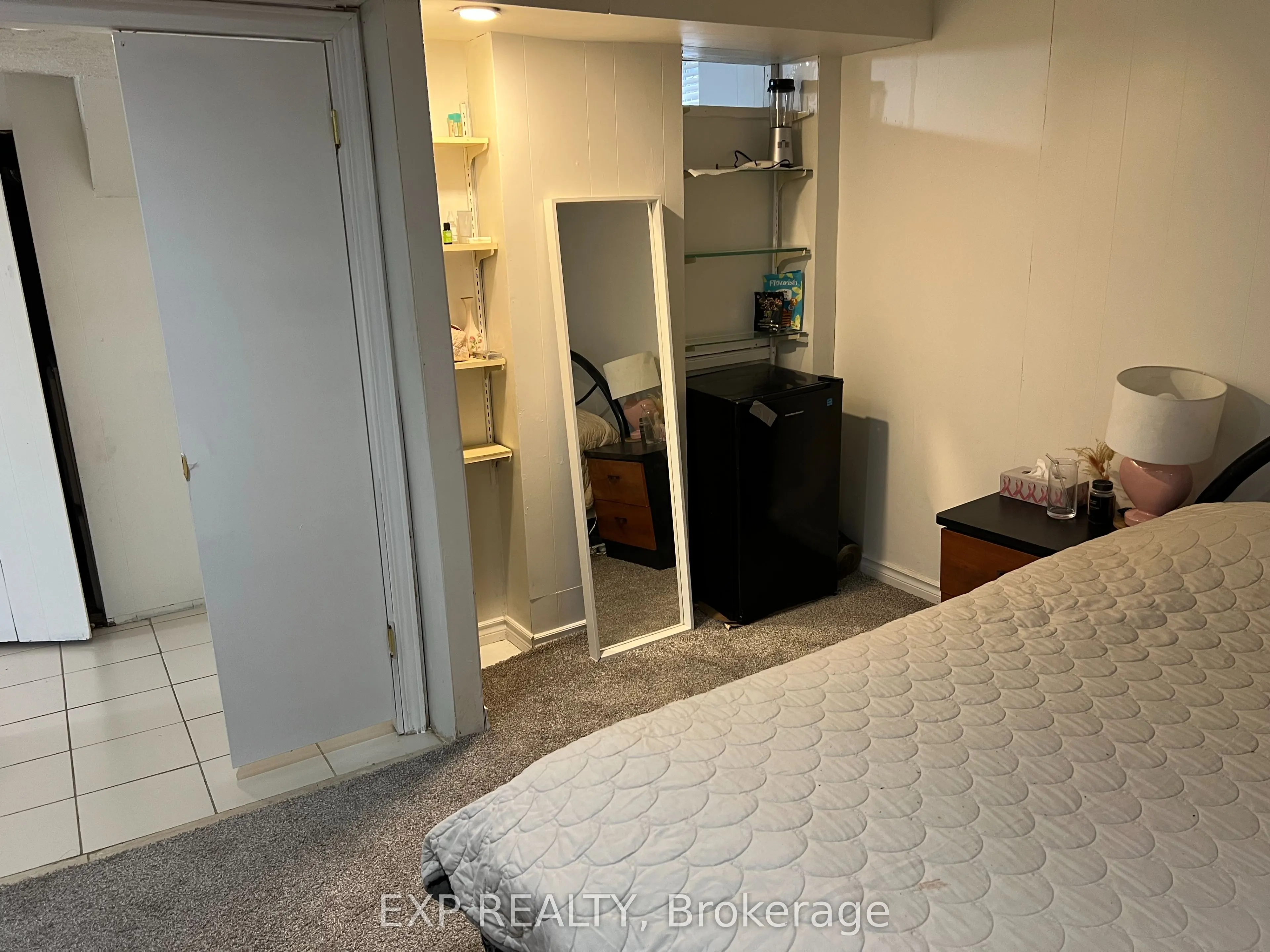 39 Lexington Avenue, #57