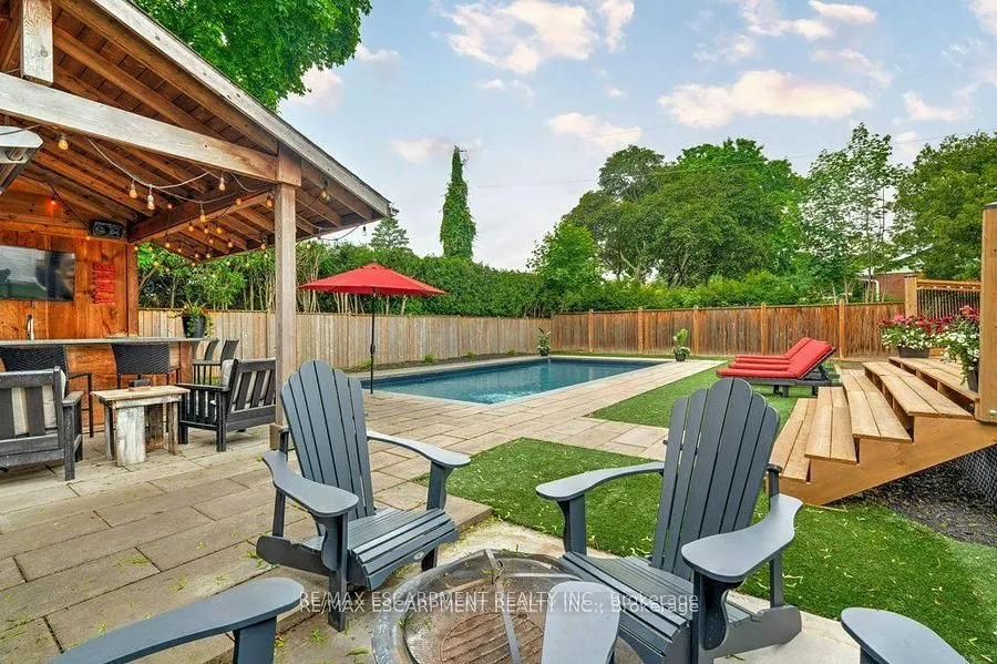 282 Pine Cove Road