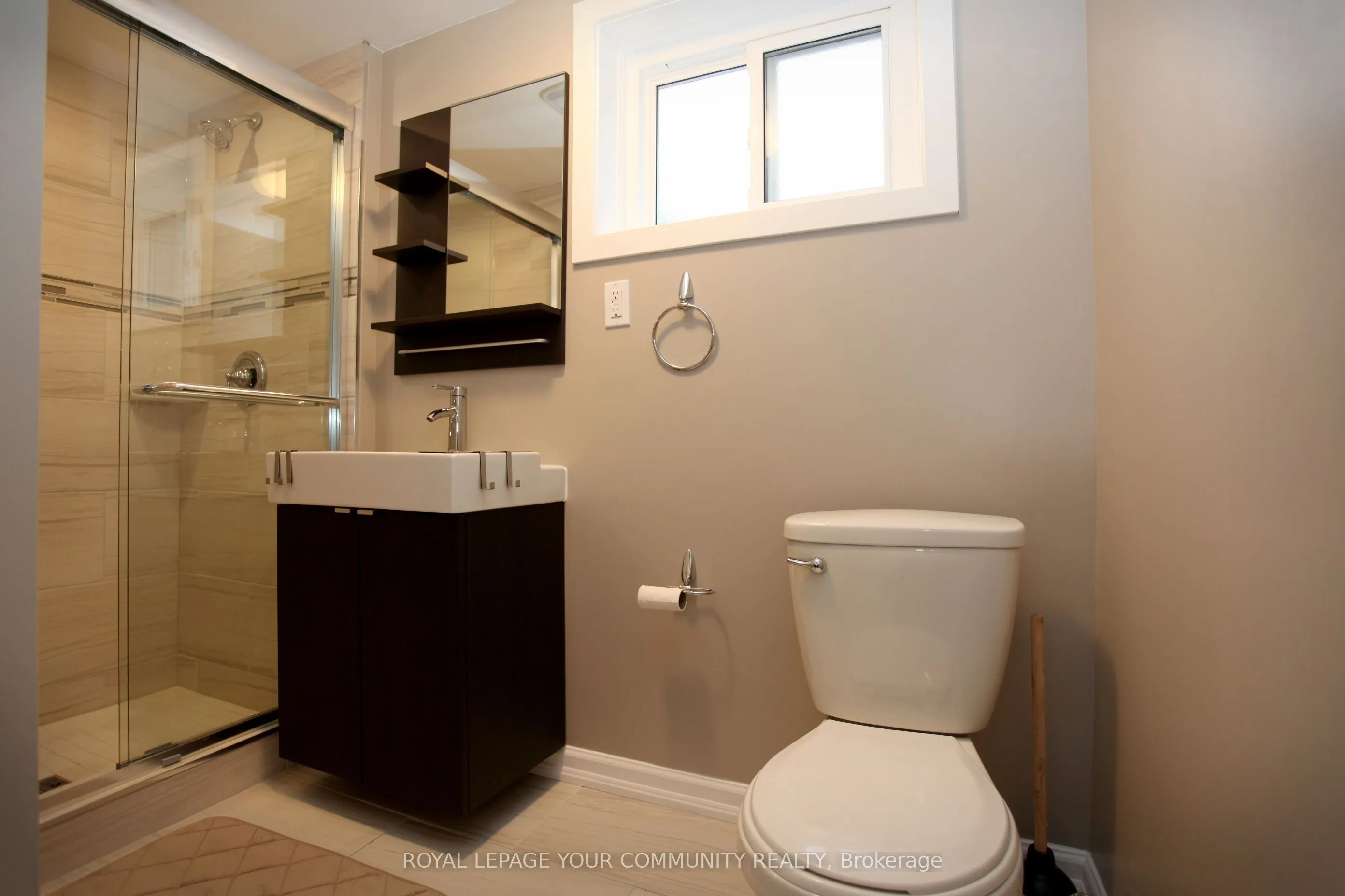 33A Alcan Avenue, #Basement