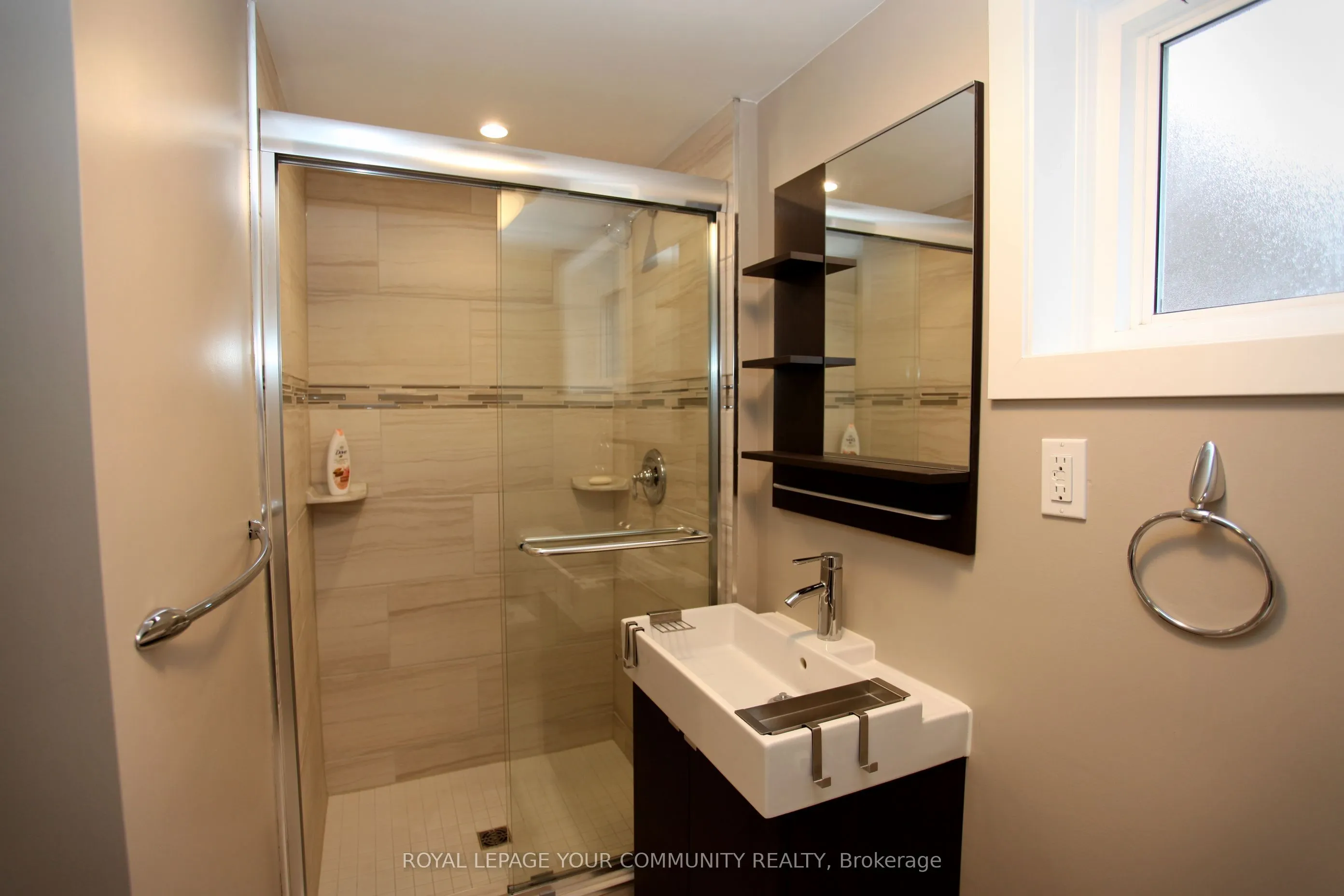 33A Alcan Avenue, #Basement
