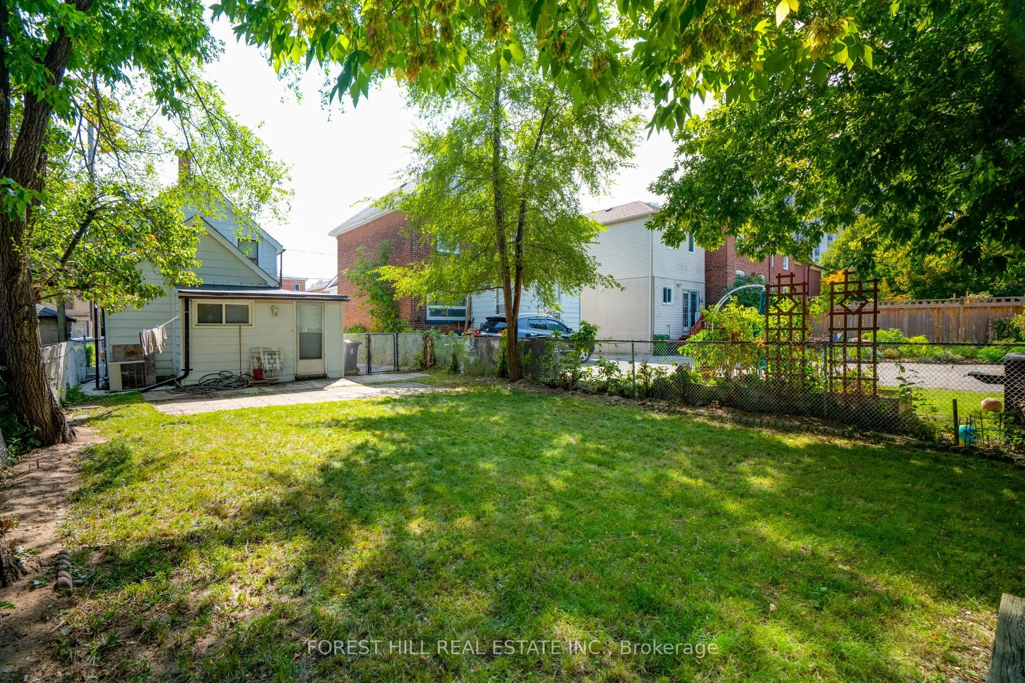 2 Goldwin Avenue