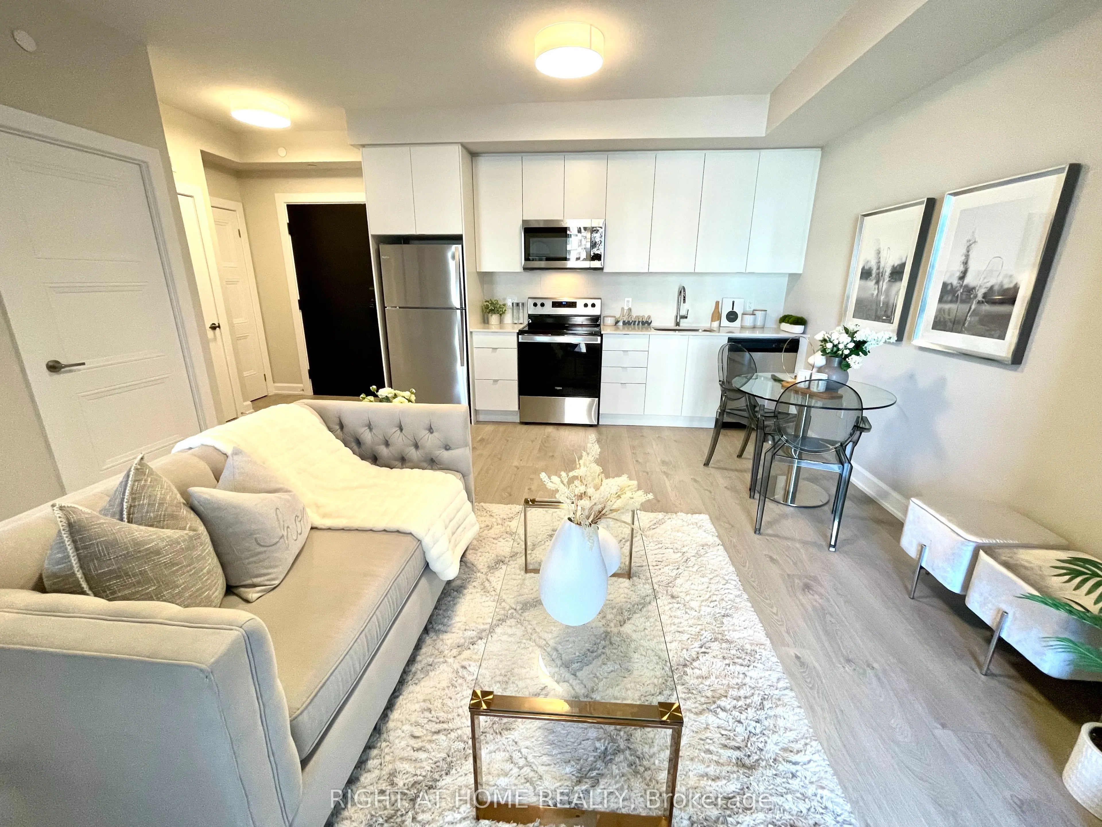 3200 William Coltson Avenue, #602