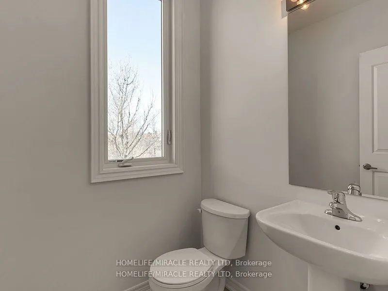 18 Queenpost Drive