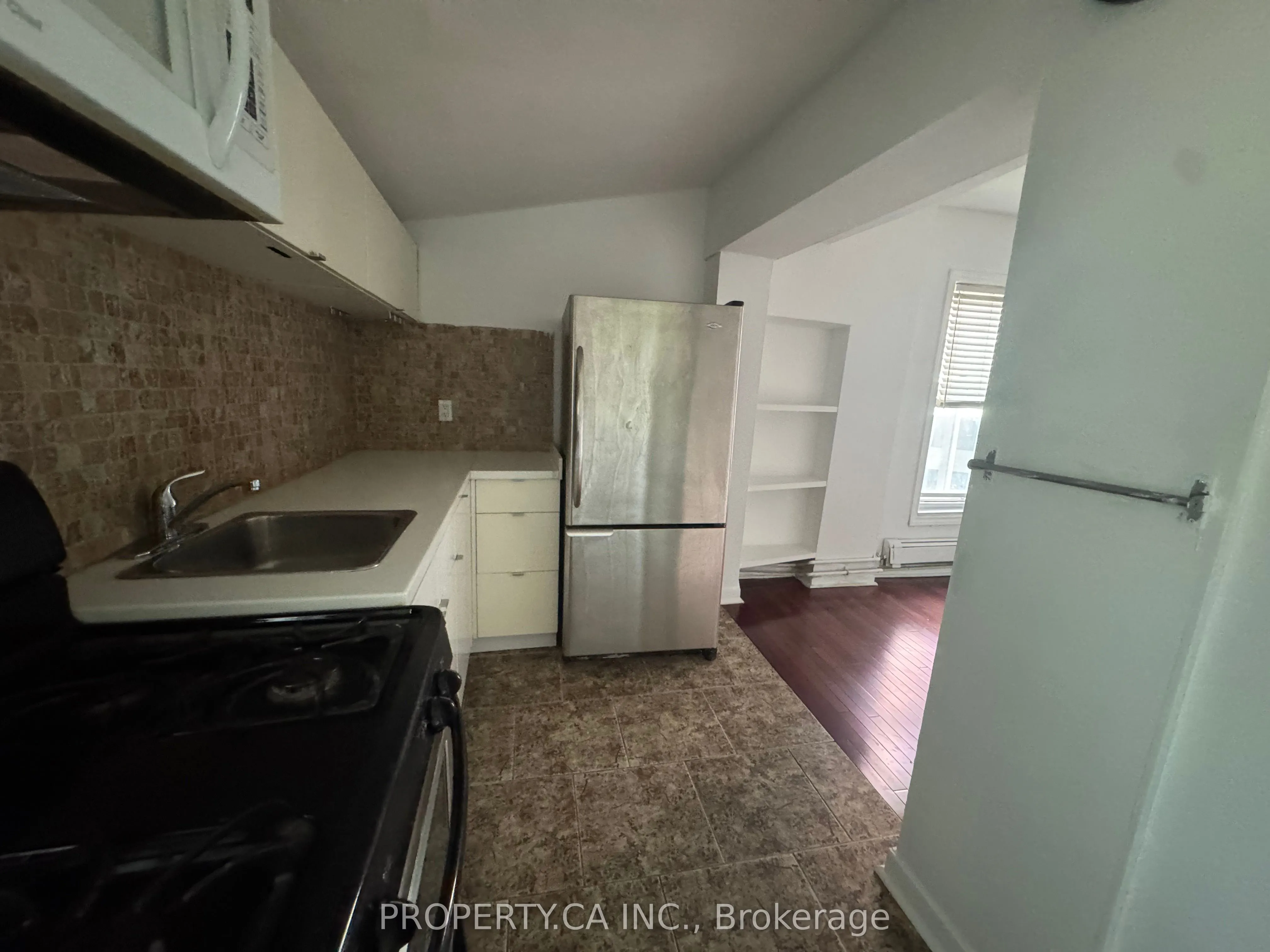 22 Brad Street, ##4