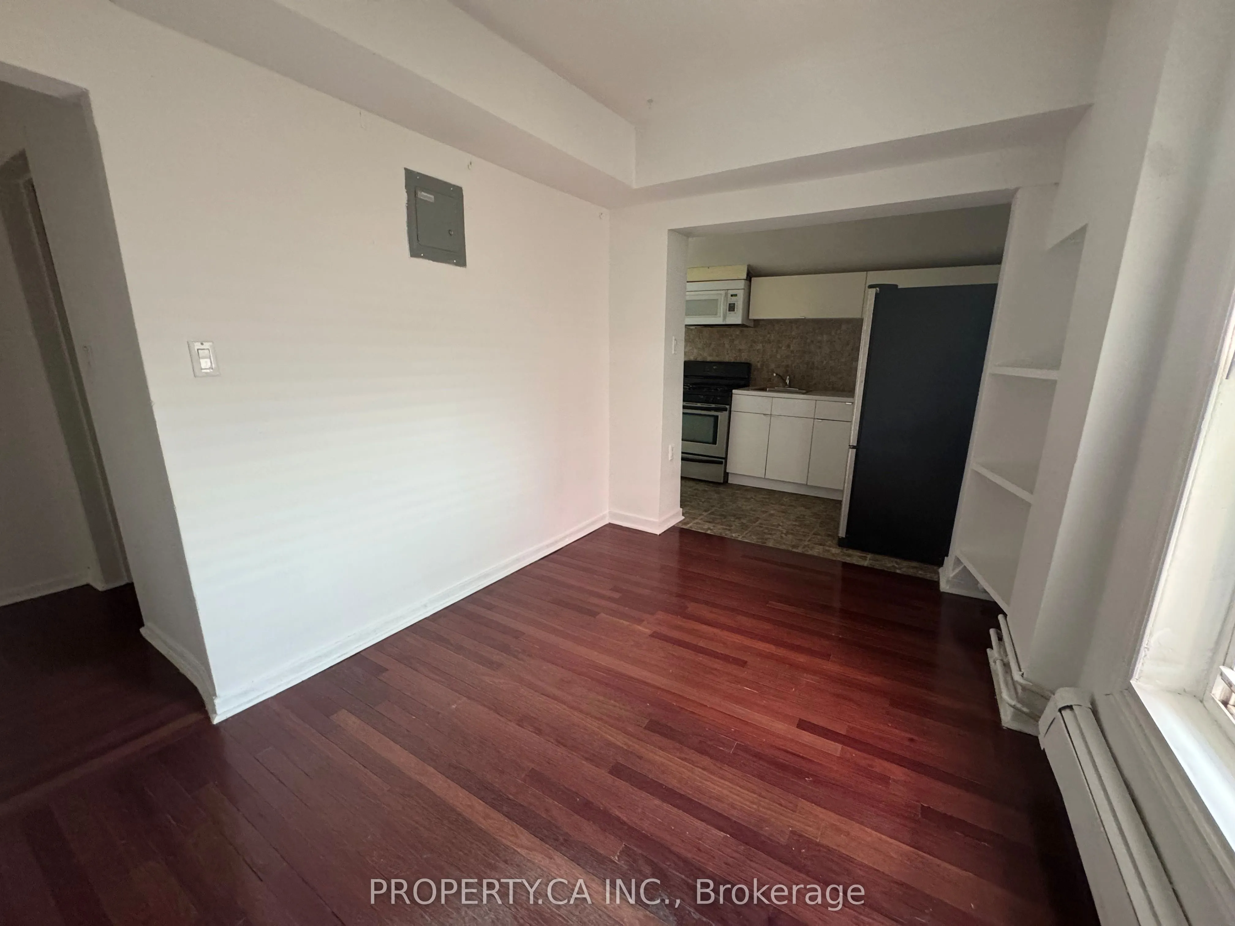 22 Brad Street, ##4