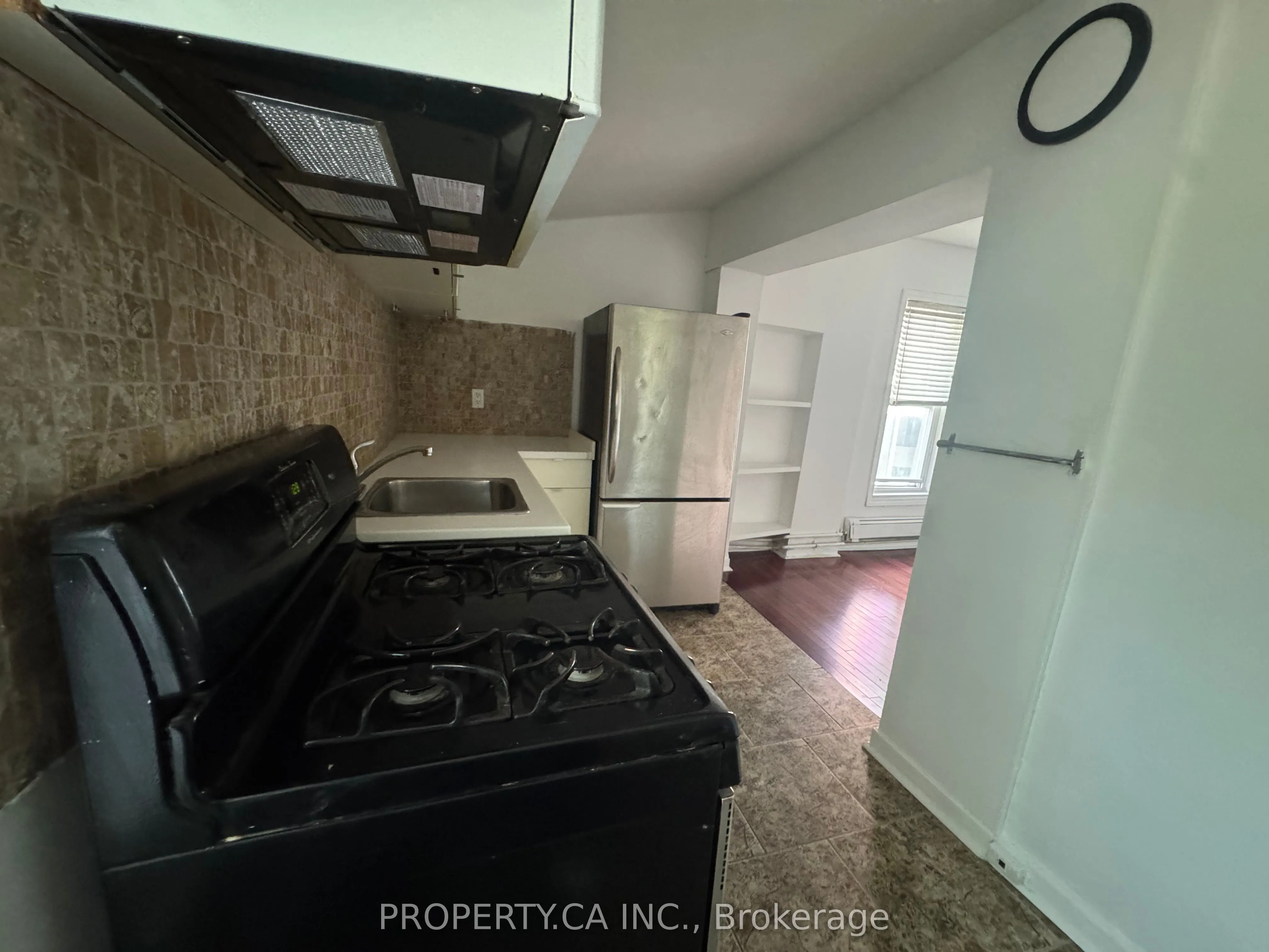 22 Brad Street, ##4