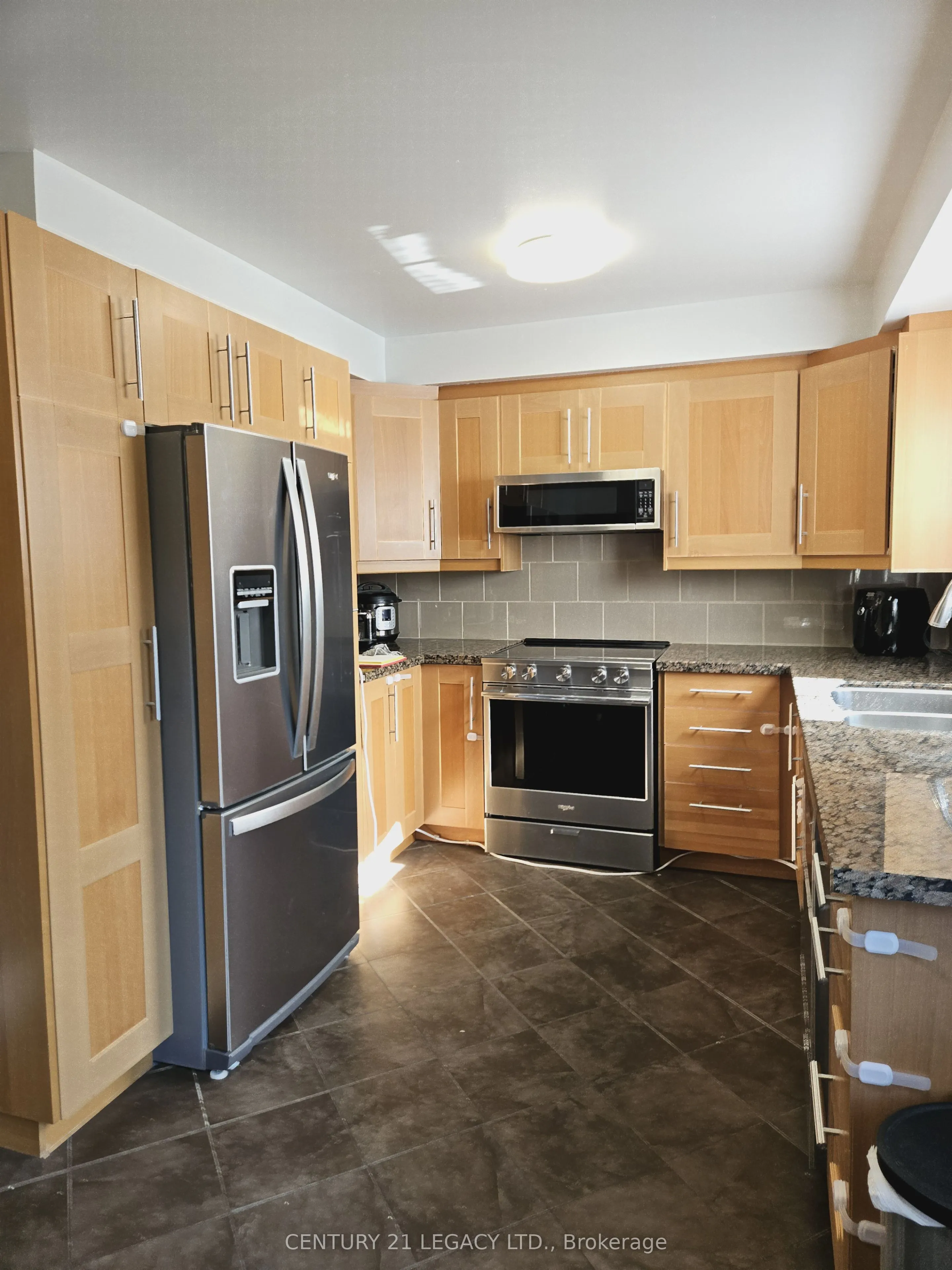 1298 Valerie Crescent