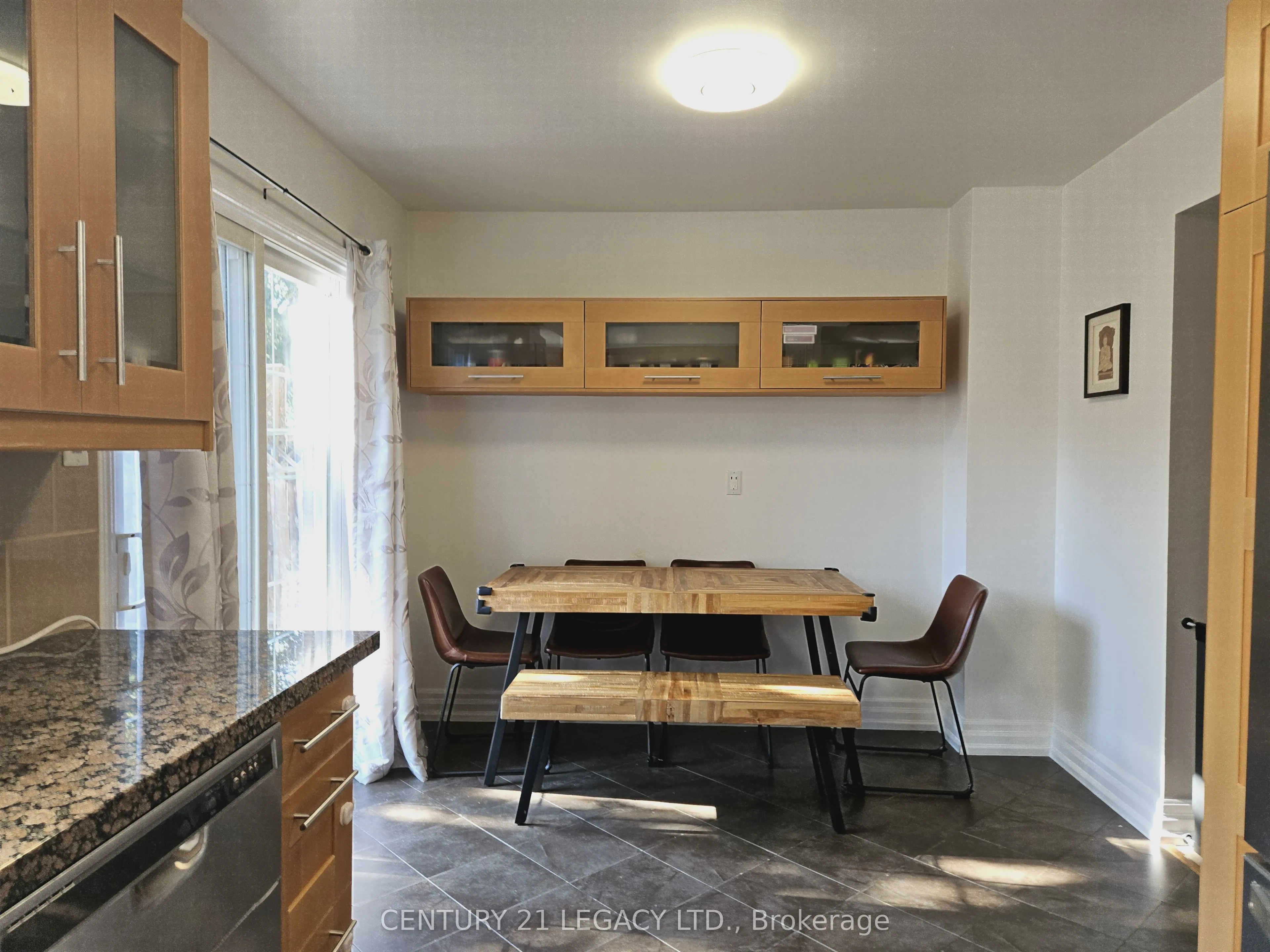 1298 Valerie Crescent