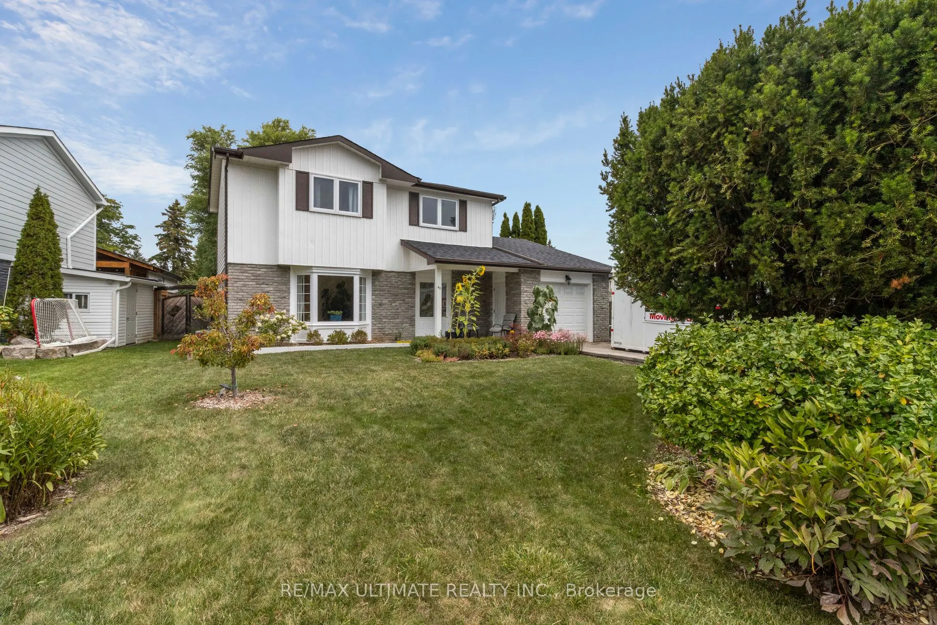 40 Birchview Crescent