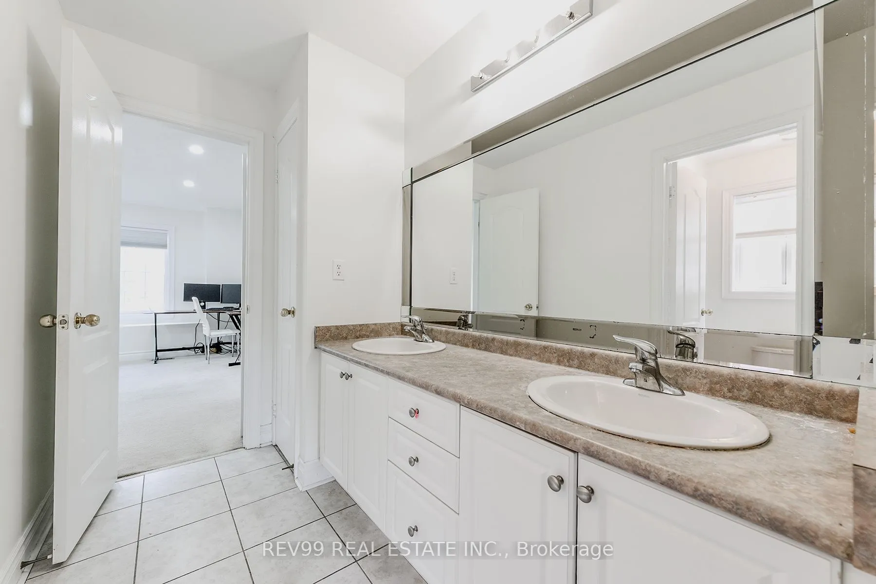 39 Bonistel Crescent