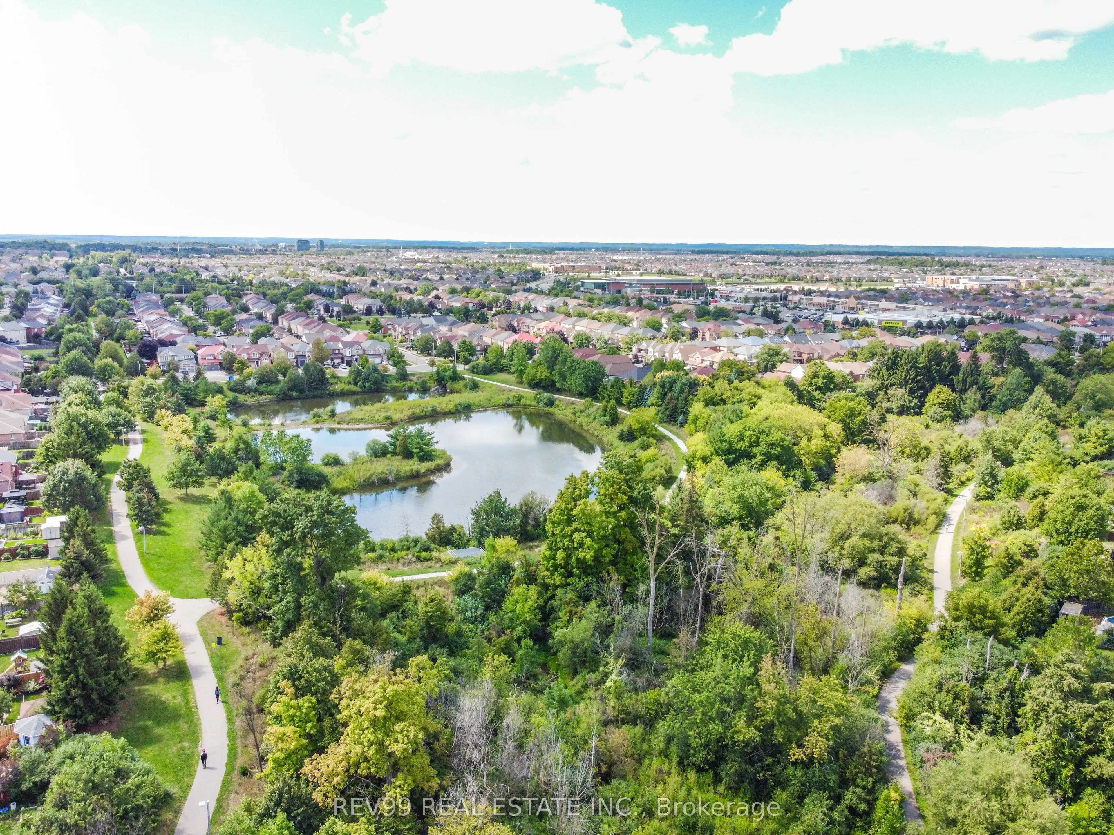 39 Bonistel Crescent