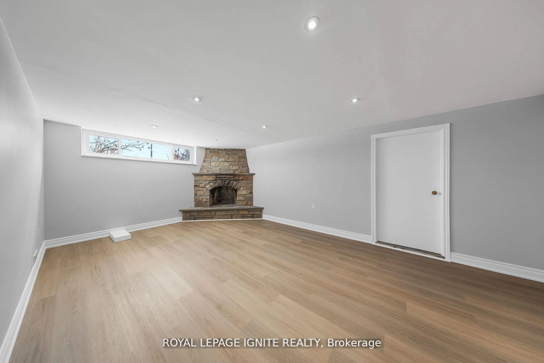 6 Brantley Crescent