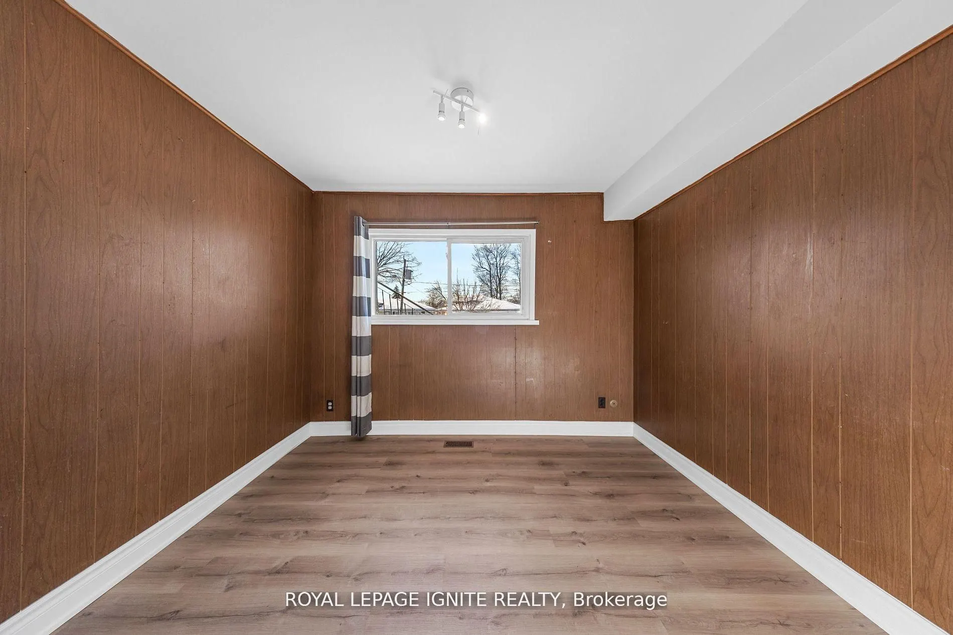 6 Brantley Crescent