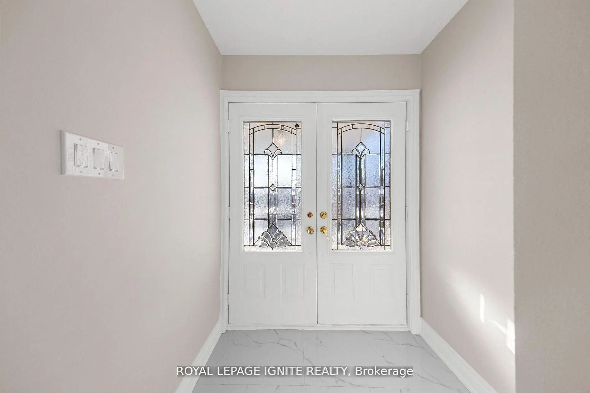 6 Brantley Crescent