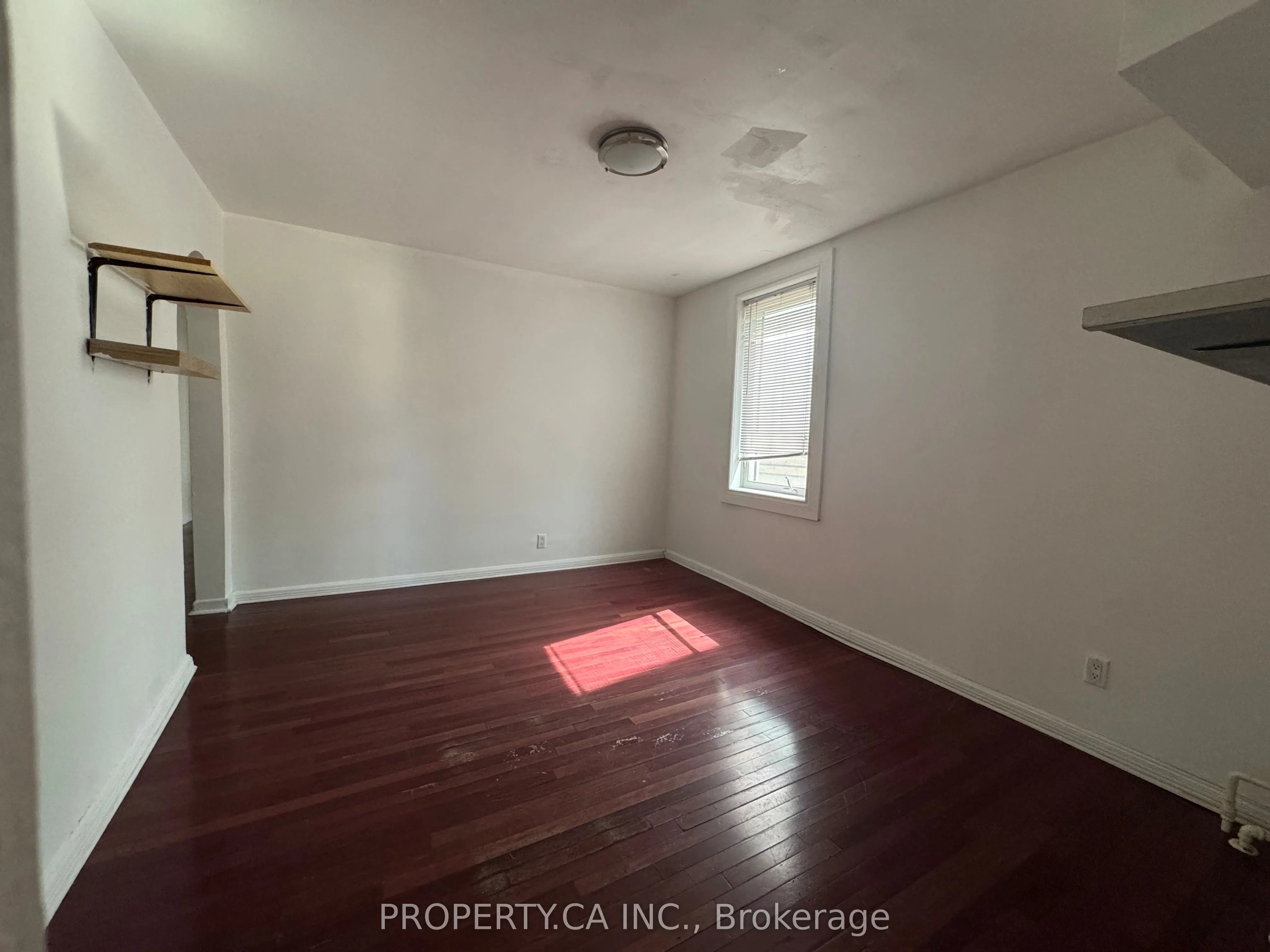 22 Brad Street, ##6
