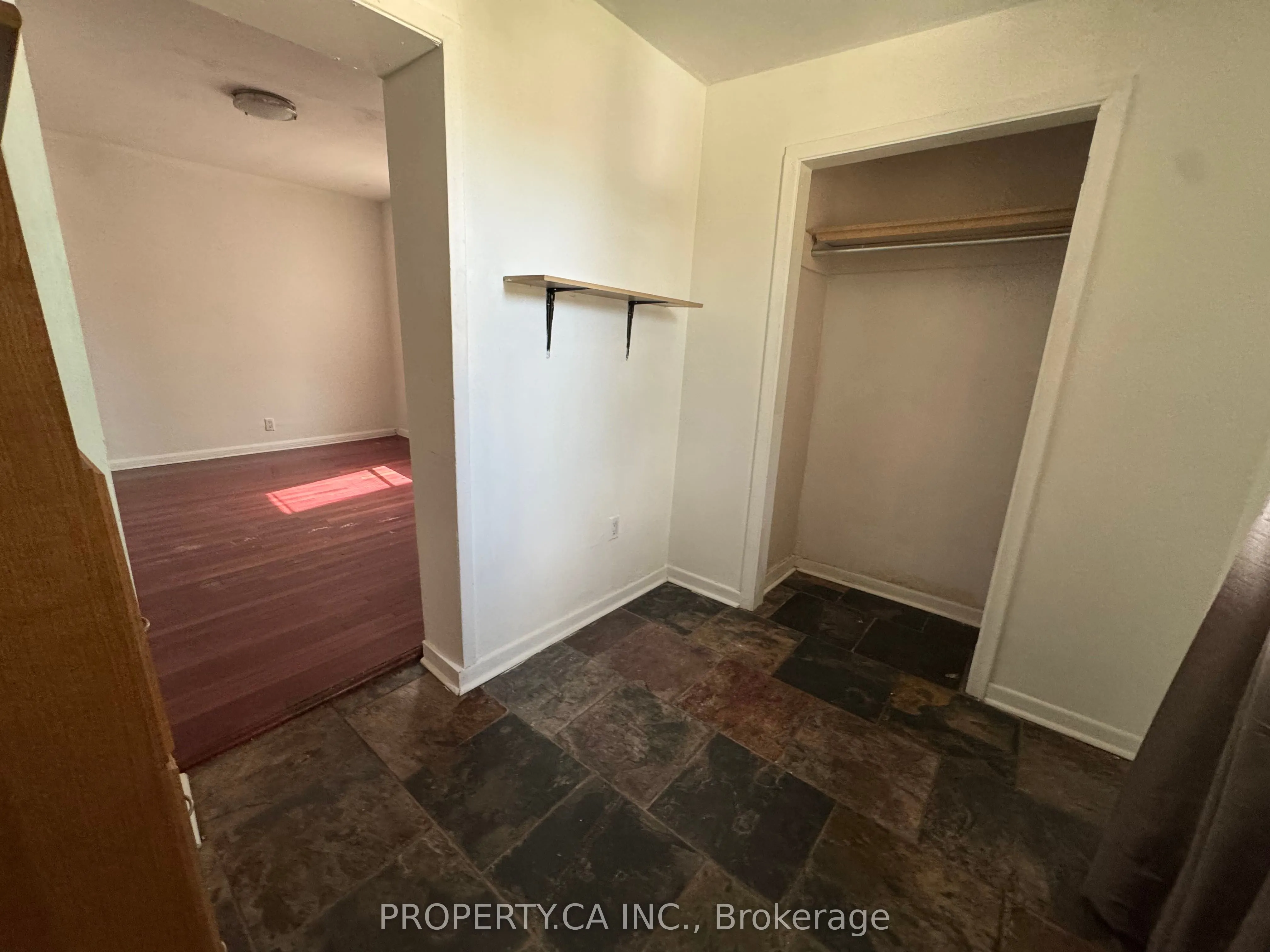 22 Brad Street, ##6