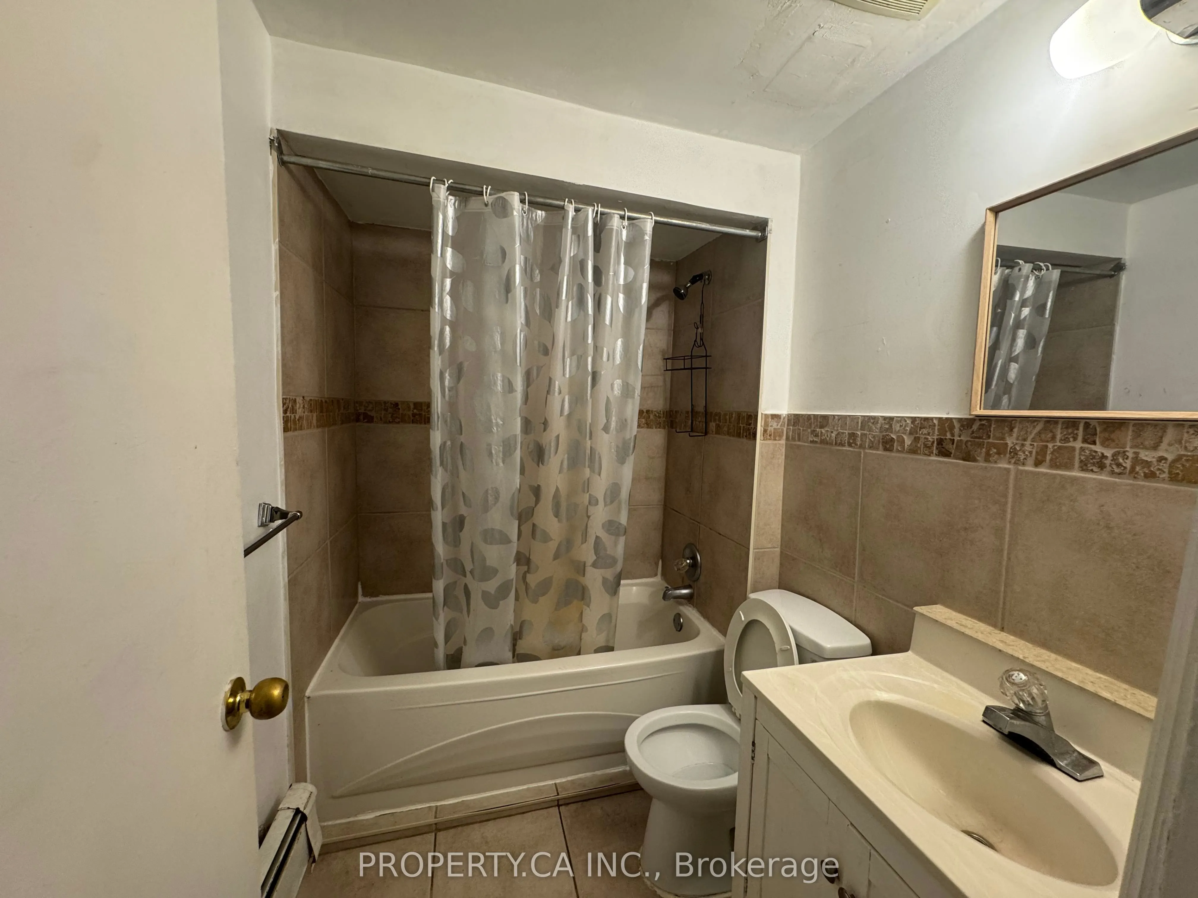 22 Brad Street, ##6