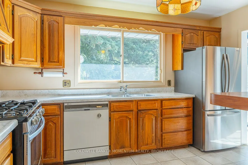 3046 Briarwood Crescent