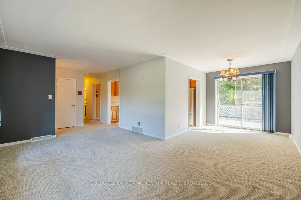 3046 Briarwood Crescent