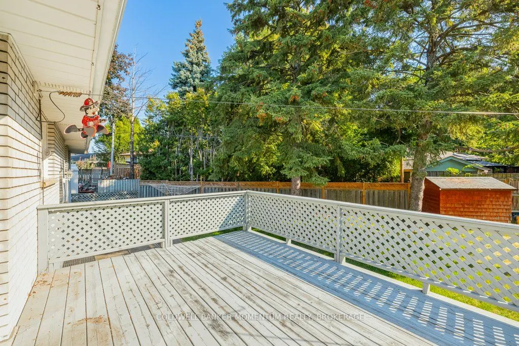 3046 Briarwood Crescent