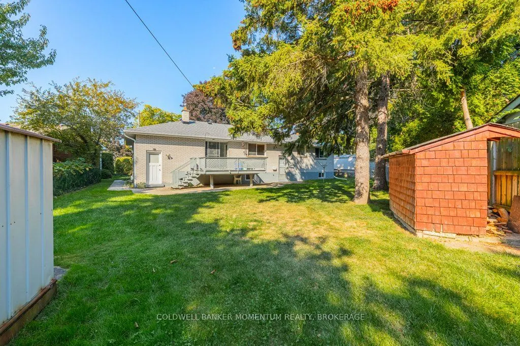 3046 Briarwood Crescent