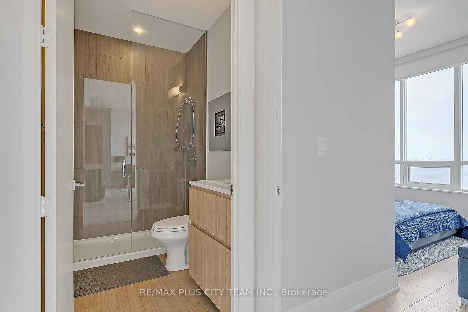 36 Park Lawn Road, #4306