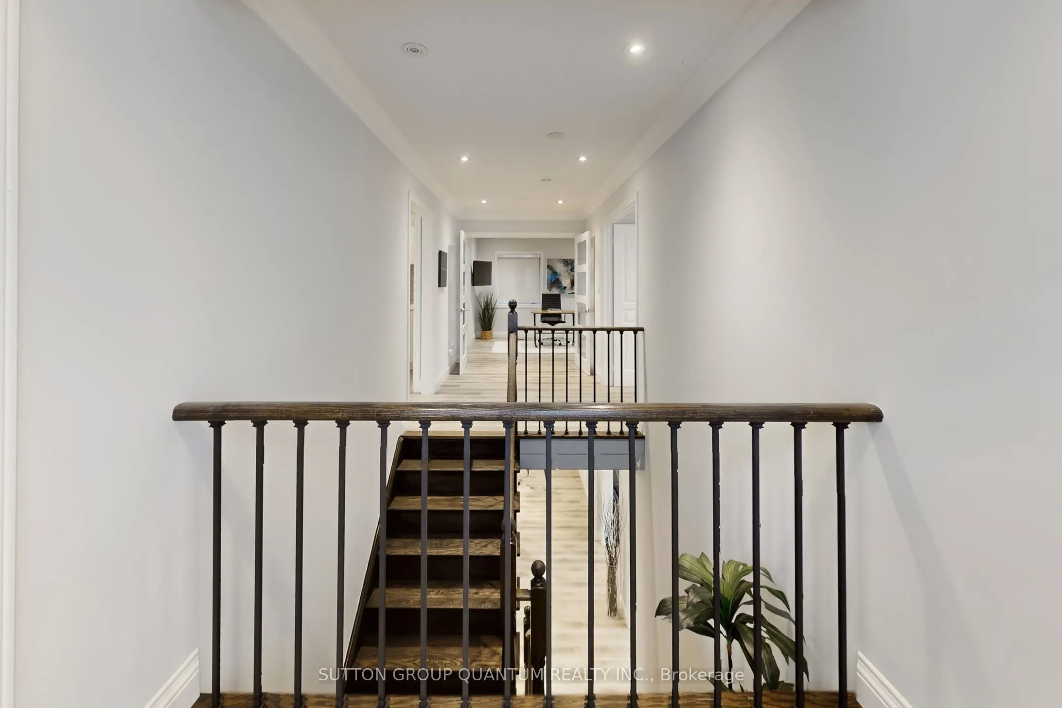 556 Bridgeview Road