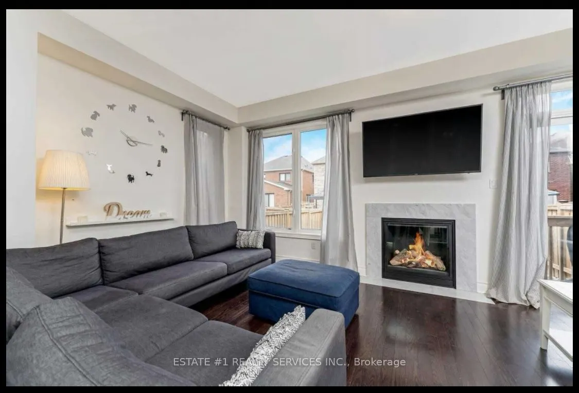 59 Dunley Crescent