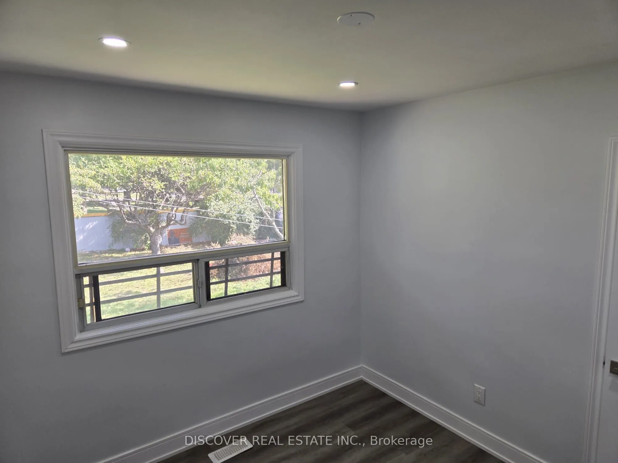 186 Floradale Drive, #Ground Floor only