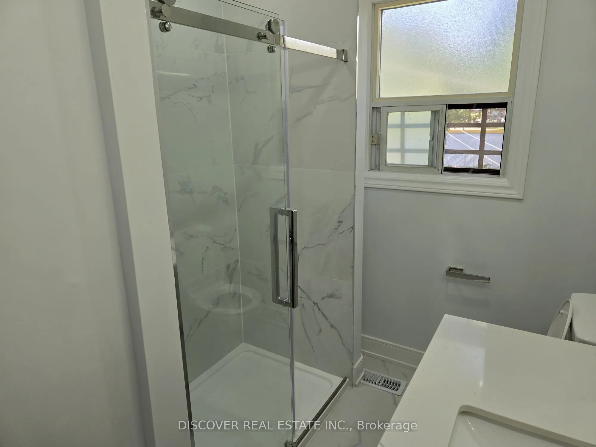 186 Floradale Drive, #Ground Floor only