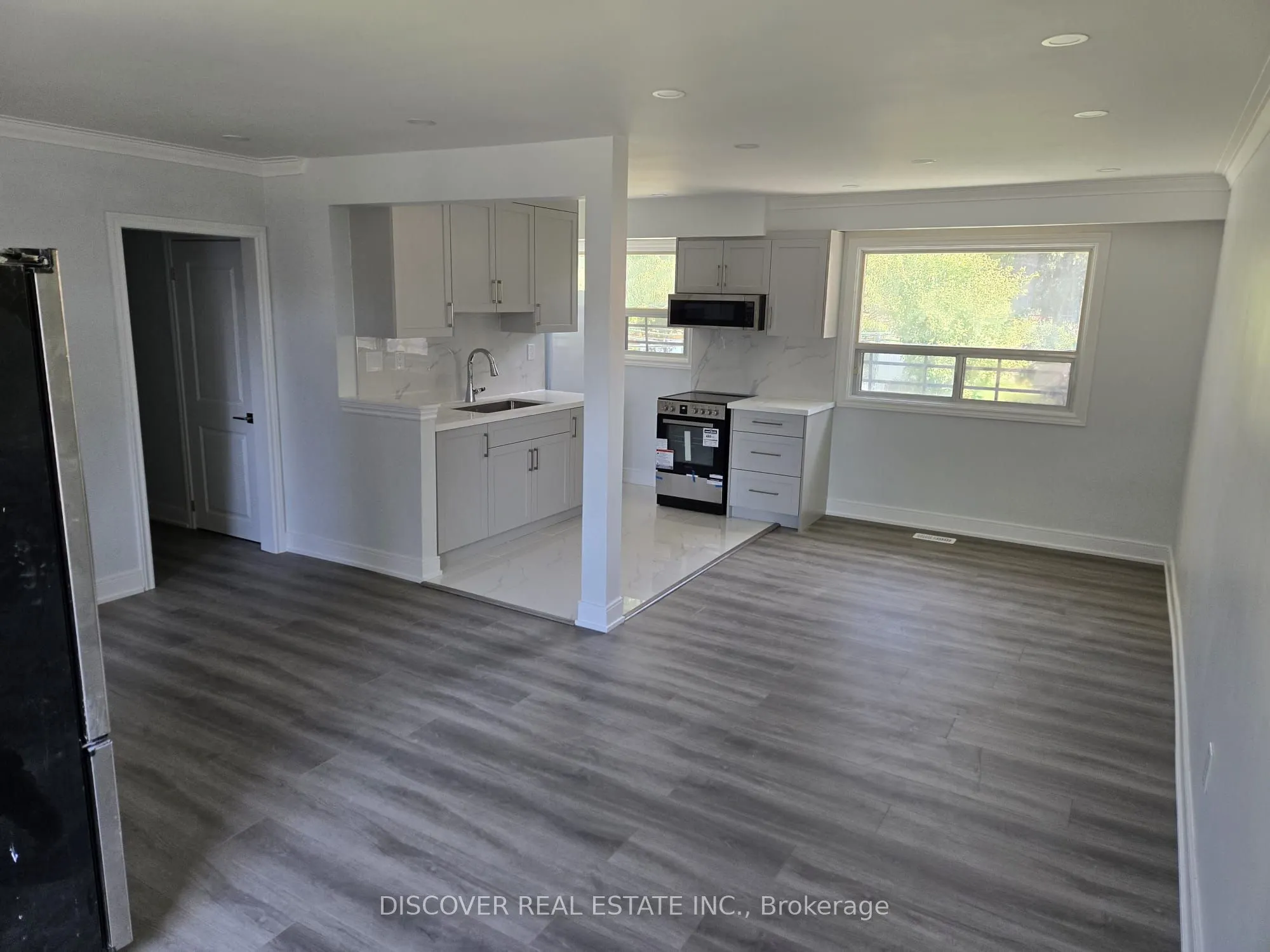 186 Floradale Drive, #Ground Floor only