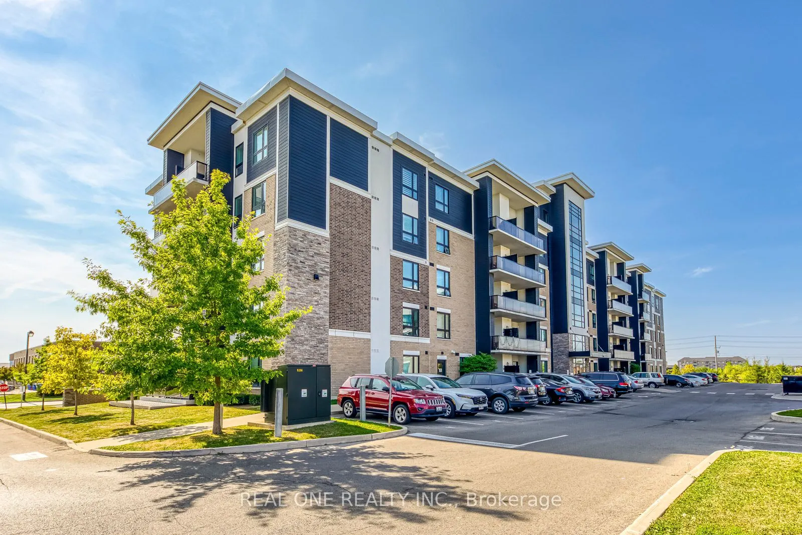 620 SAUVE Street, #415