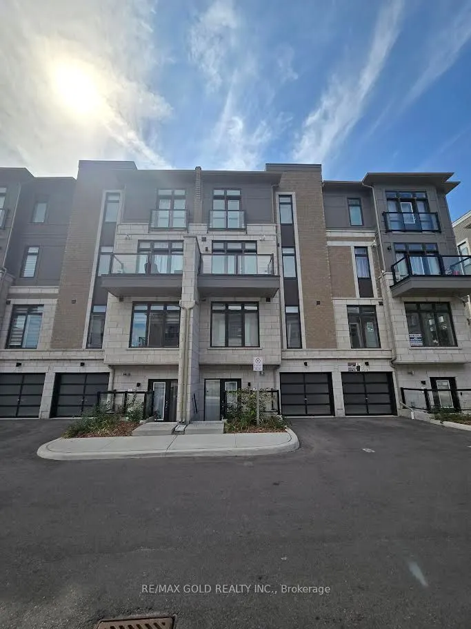 30 Halliford Place, #202