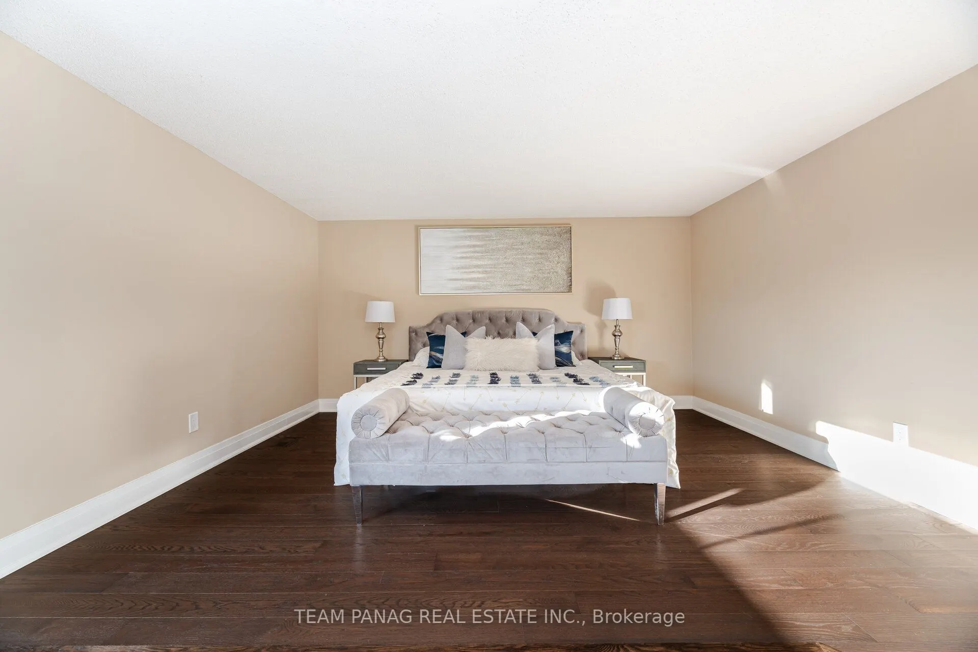 99 Kenpark Avenue