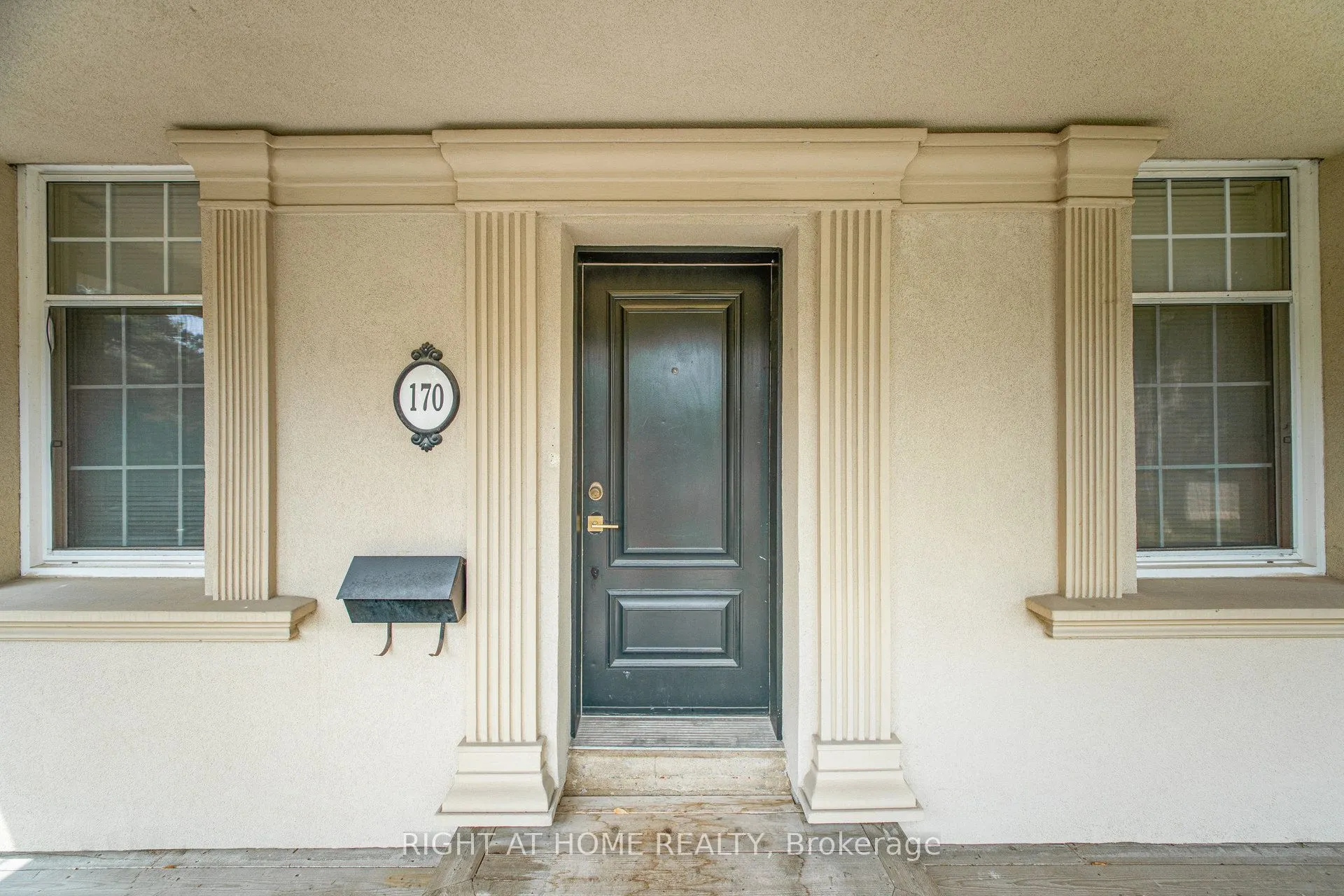 170 Queens Avenue