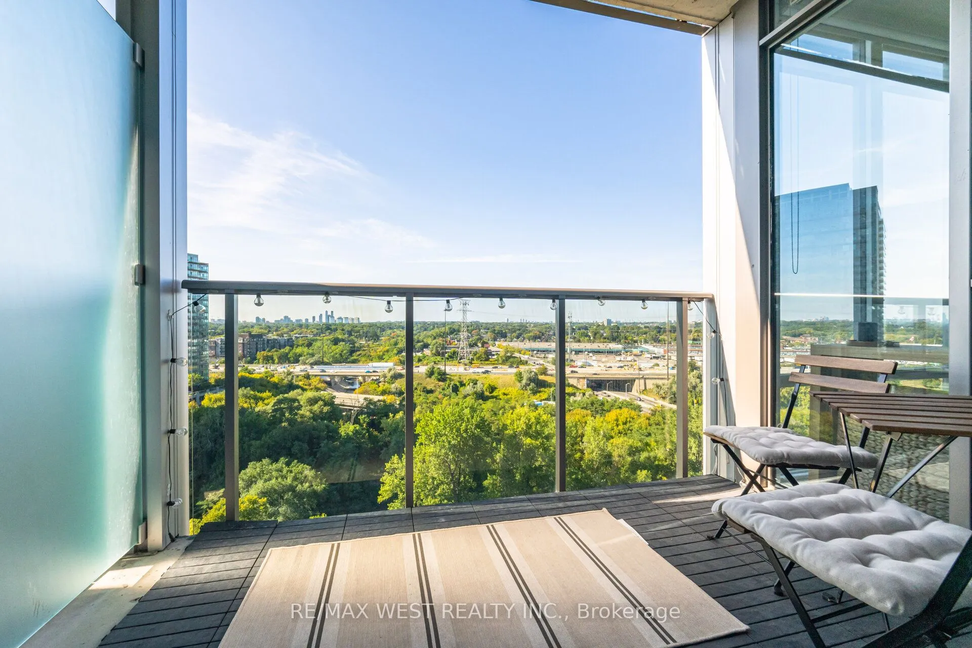 88 Park Lawn Road, #1612