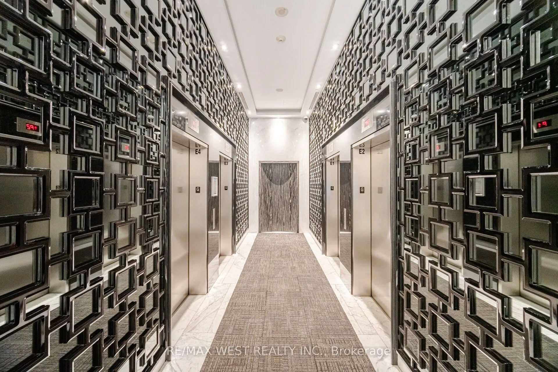 88 Park Lawn Road, #1612
