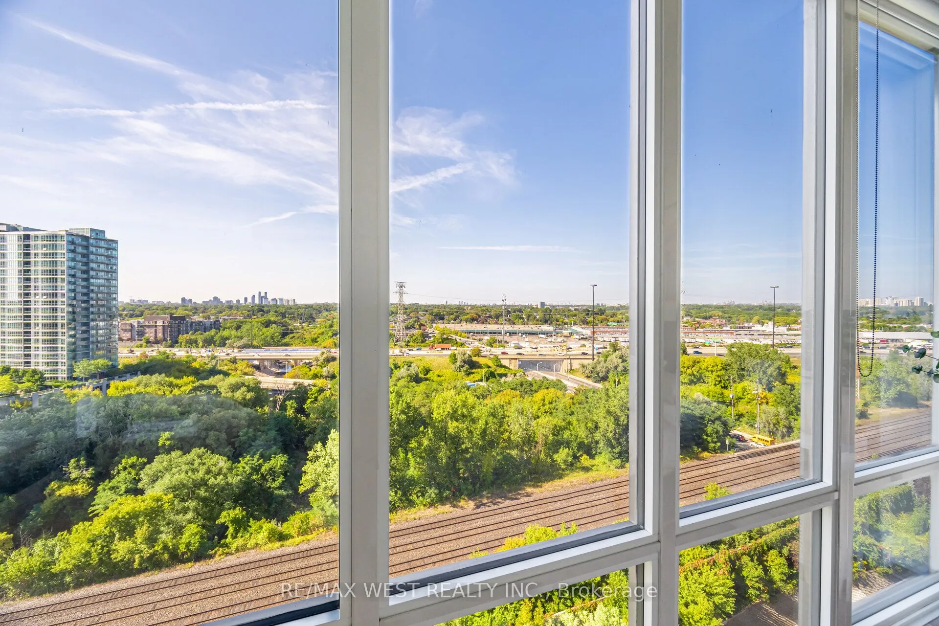 88 Park Lawn Road, #1612