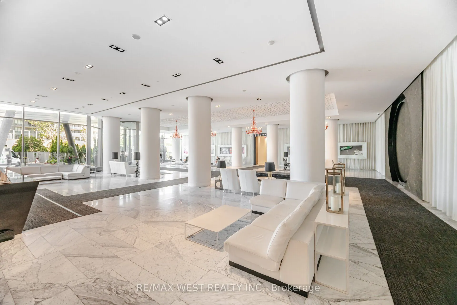 88 Park Lawn Road, #1612