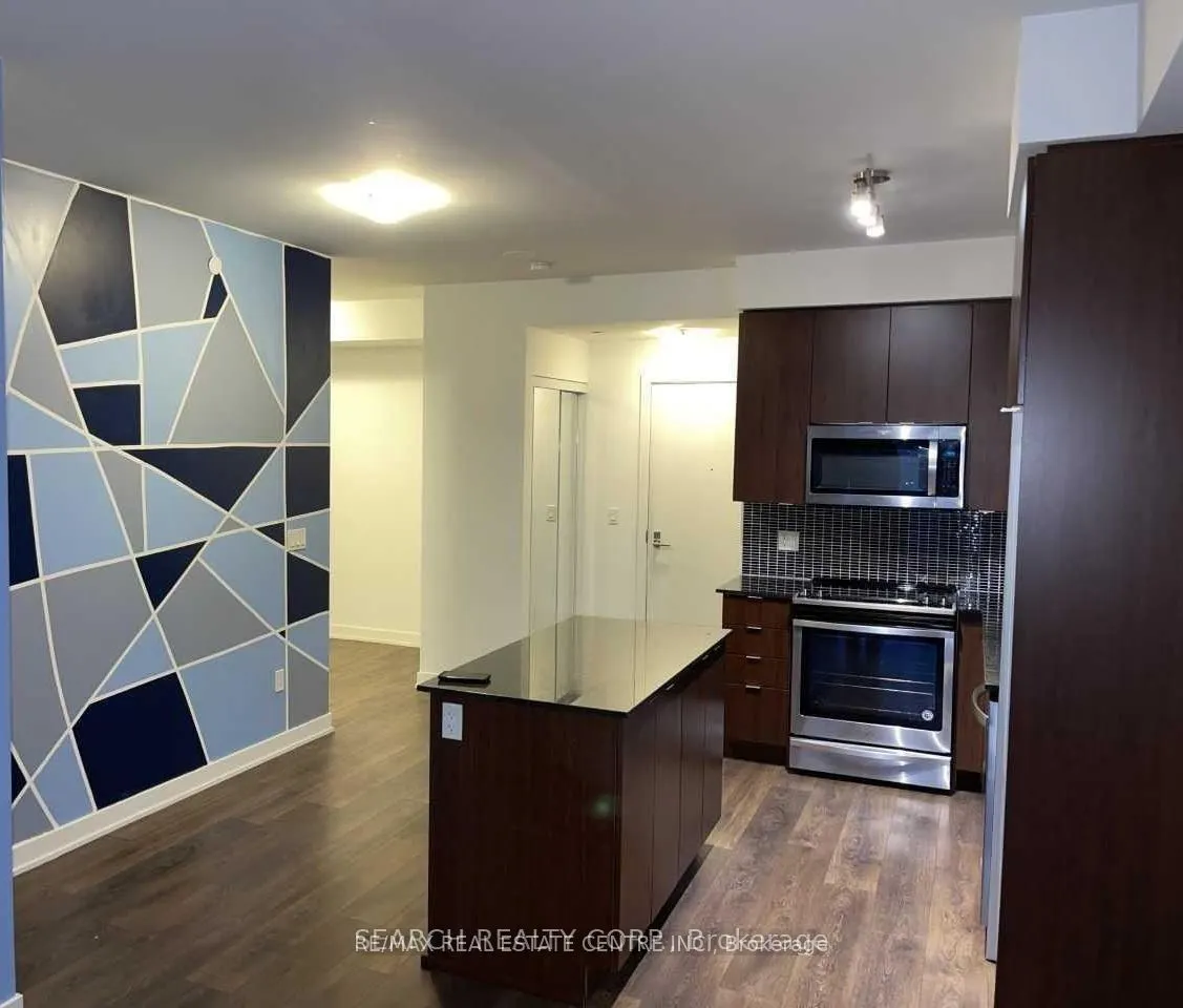 4655 Glen Erin Drive, #1009
