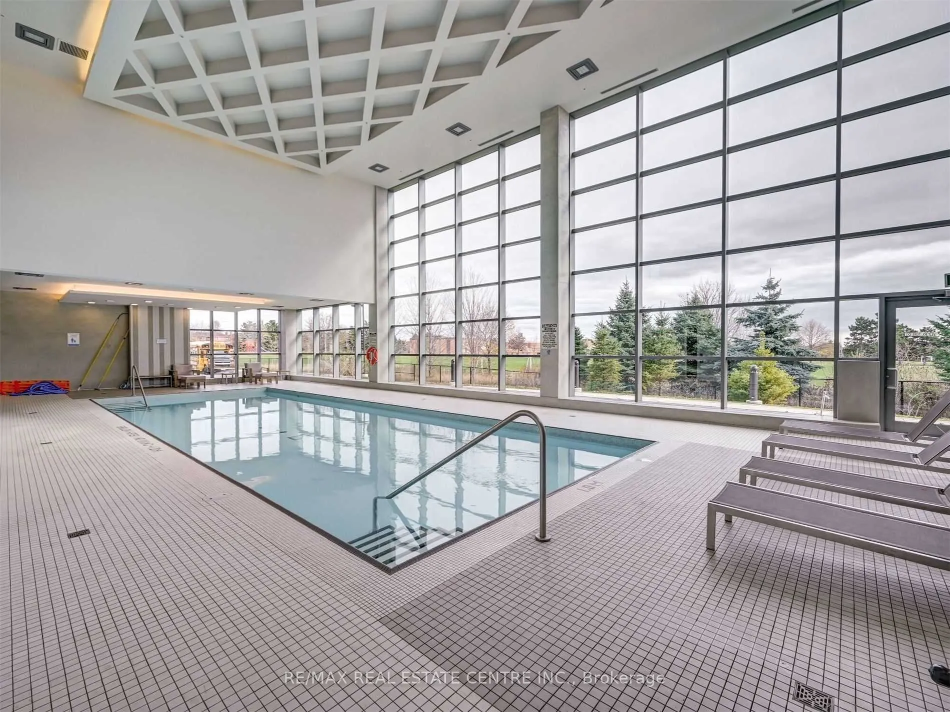 4655 Glen Erin Drive, #1009