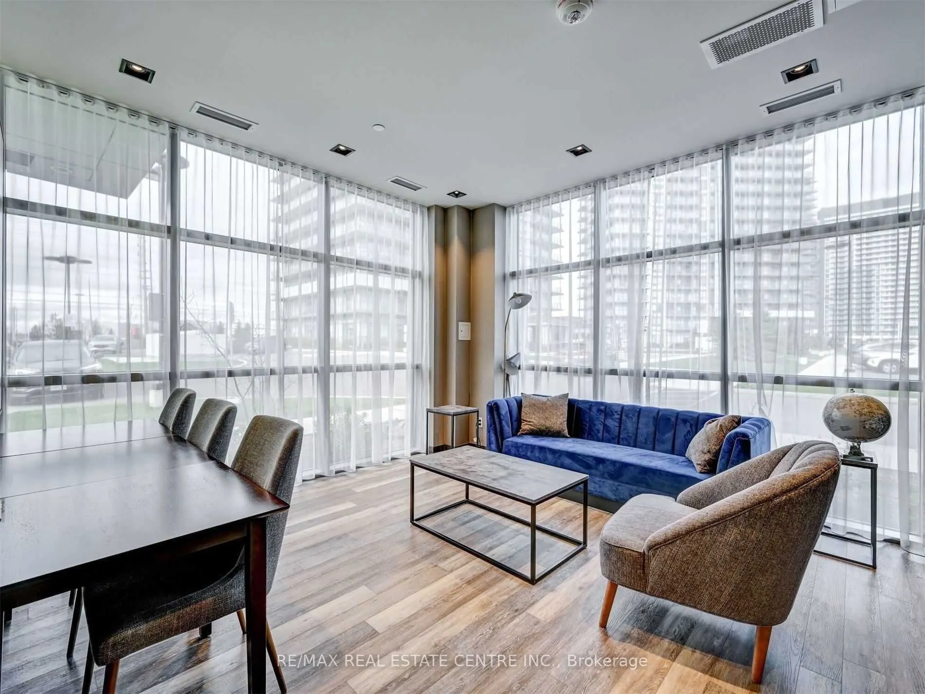4655 Glen Erin Drive, #1009