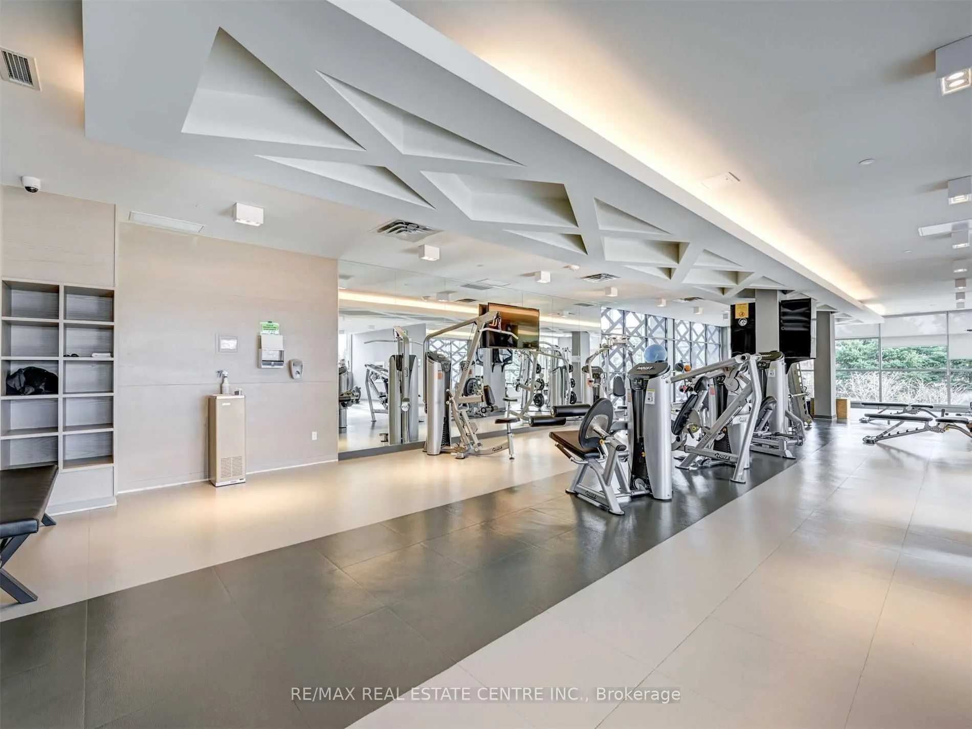 4655 Glen Erin Drive, #1009