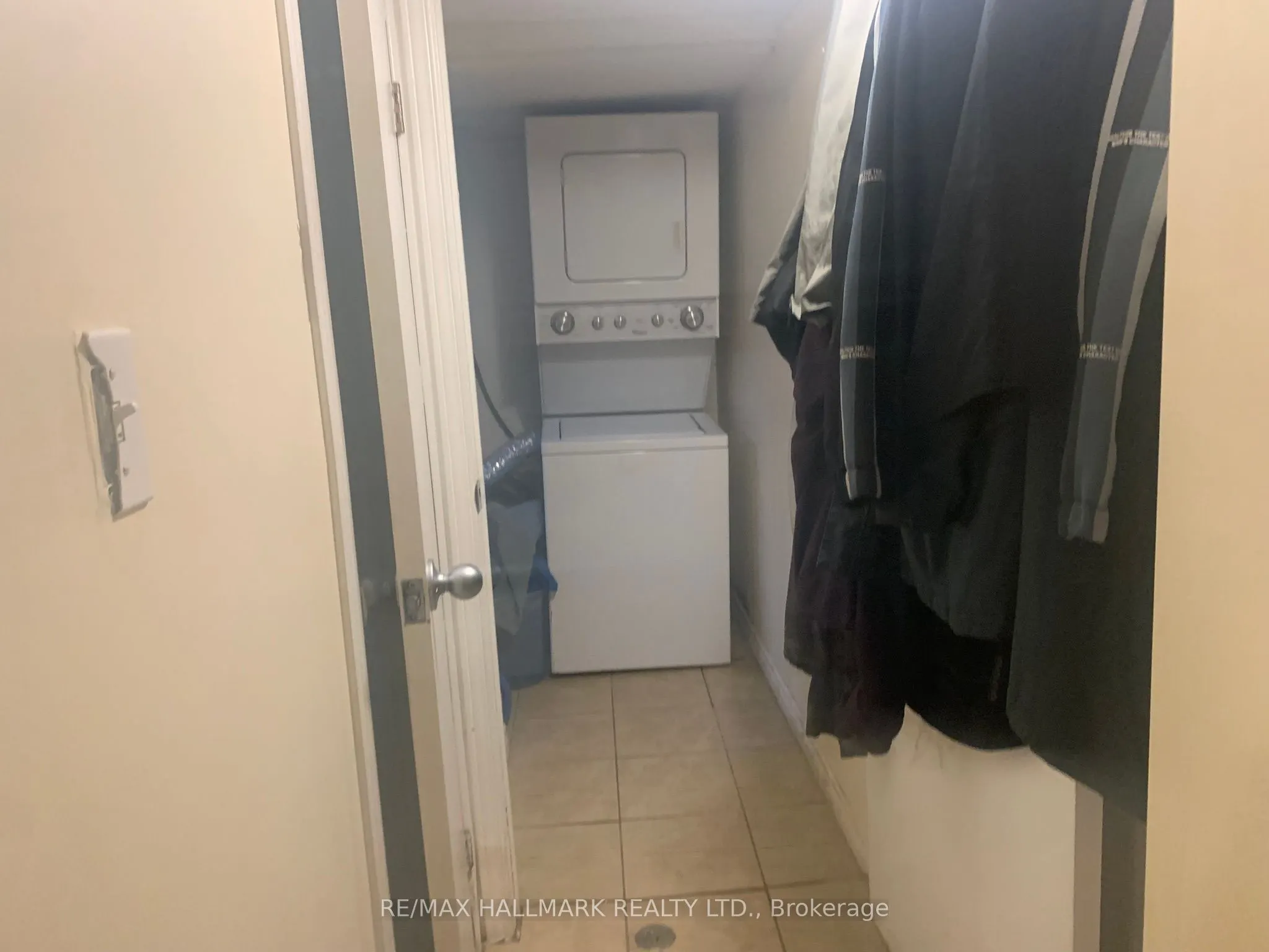 295 Old Weston Road