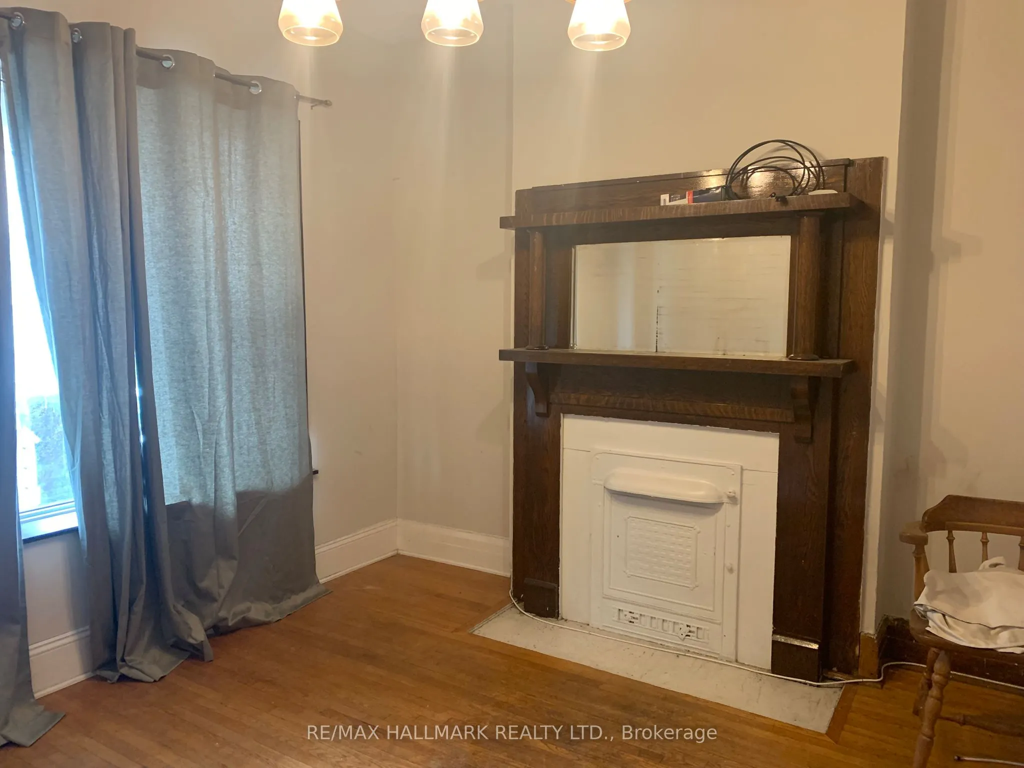 295 Old Weston Road