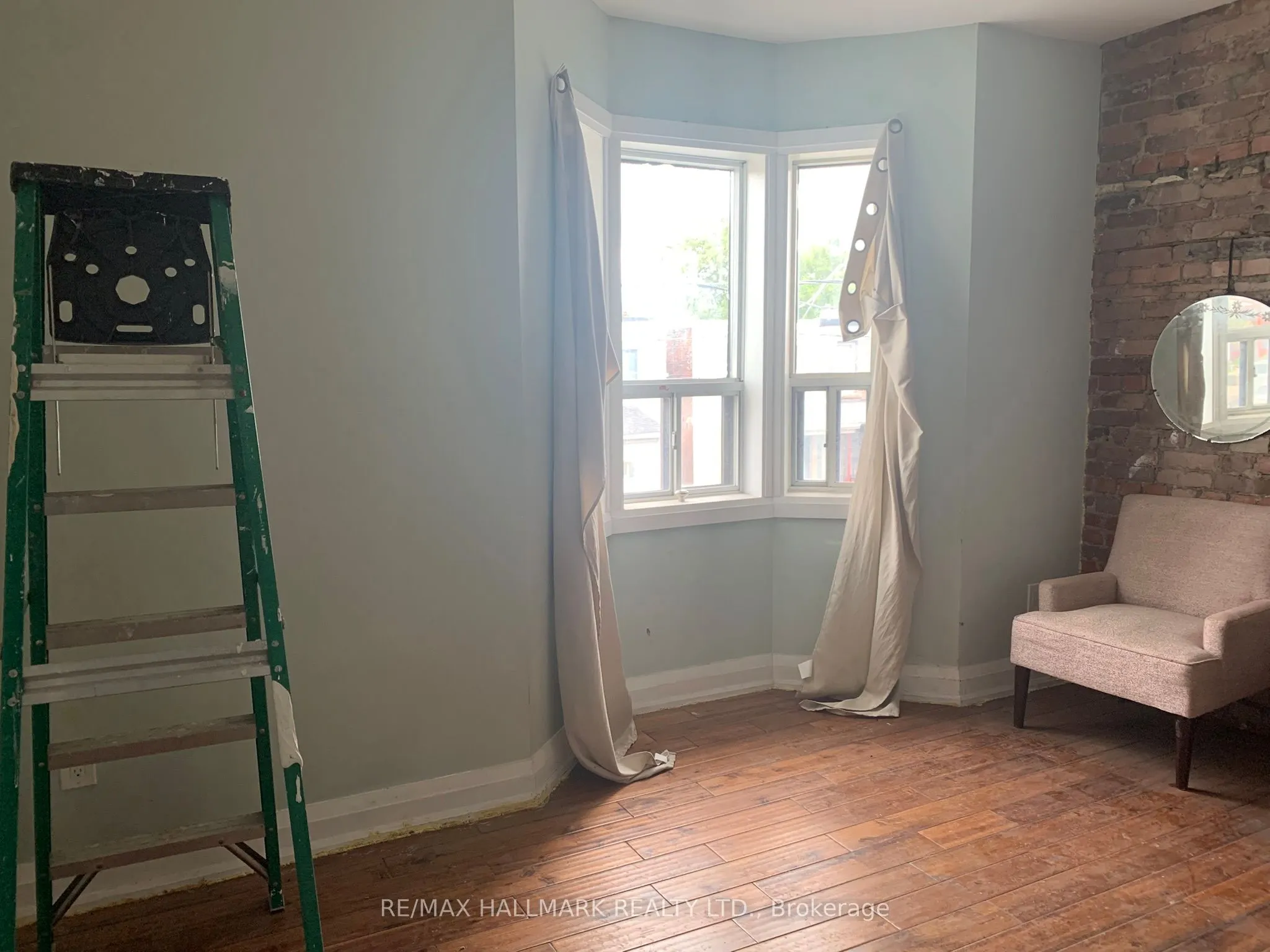 295 Old Weston Road