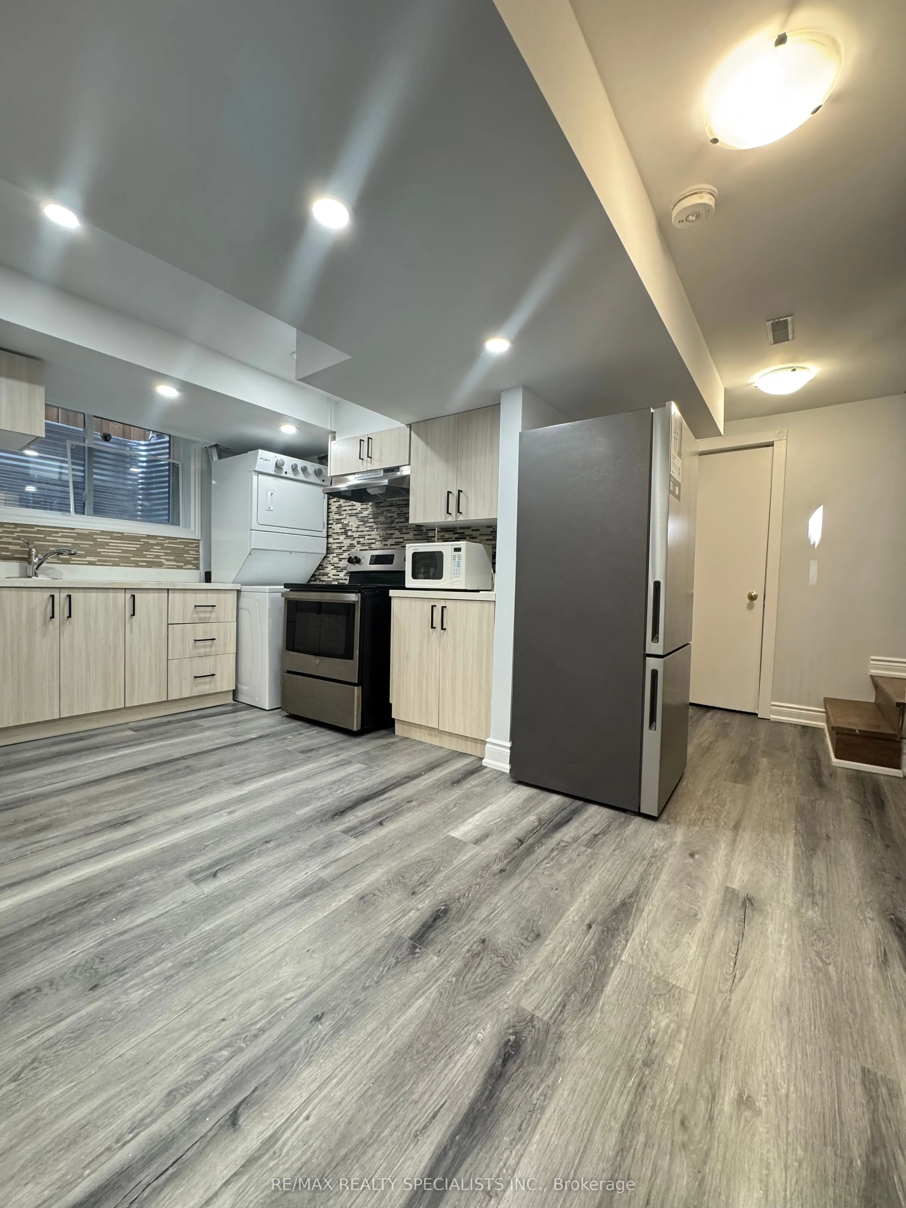 659 Roselaire Trail, ##2