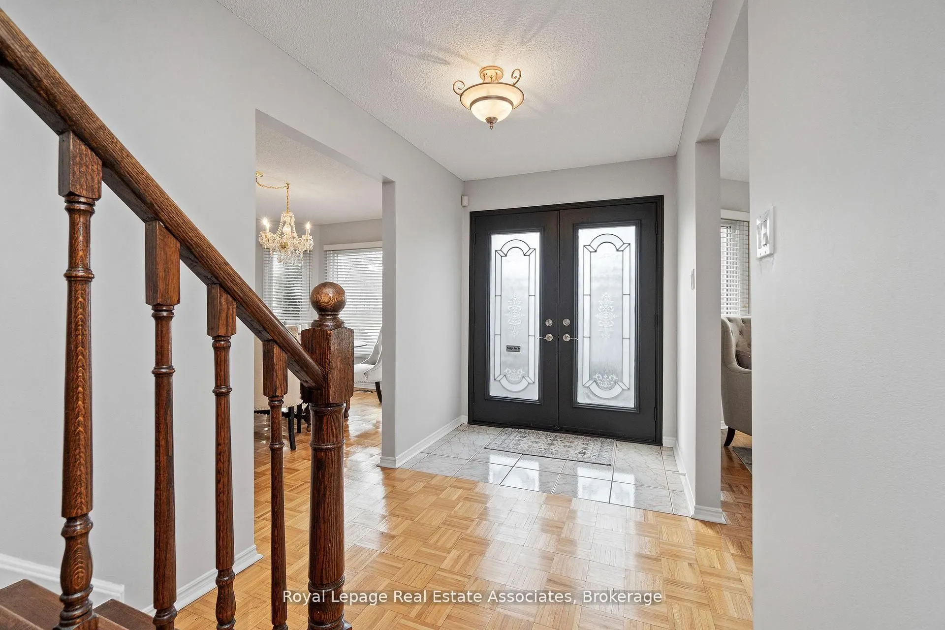 1 Brookbank Court