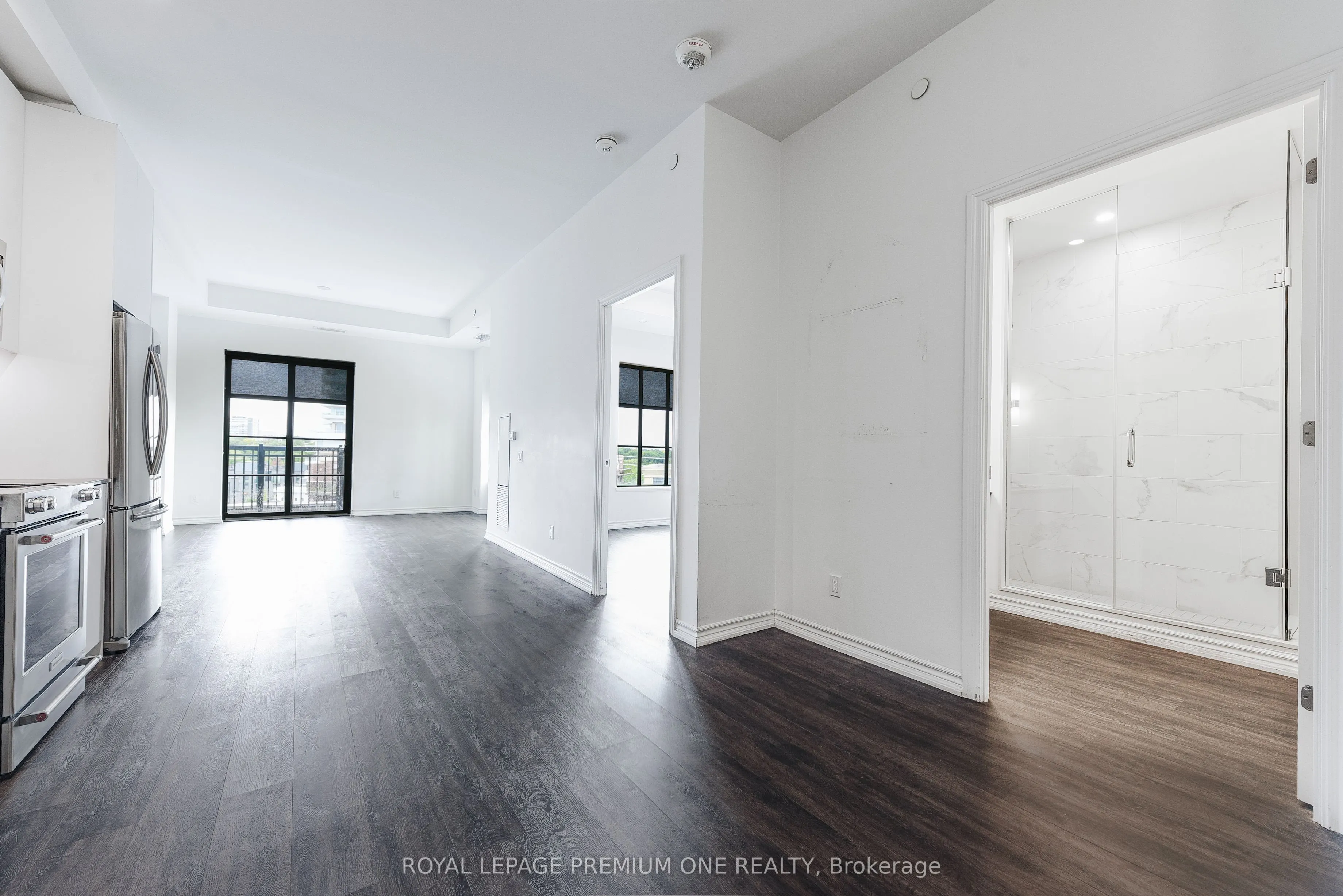 571 Prince Edward Drive N, #709